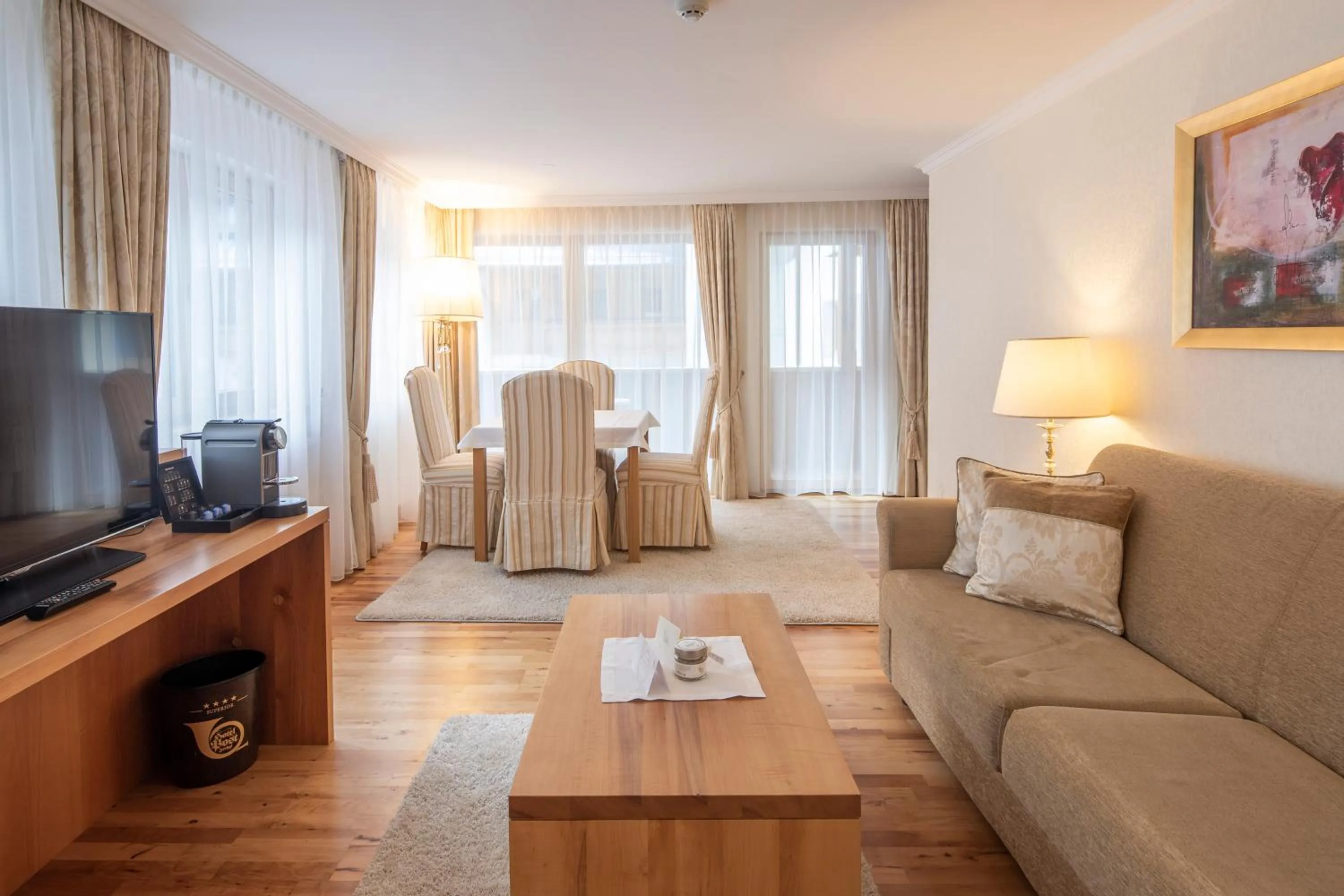 TV and multimedia in Superior Hotel Post Ischgl