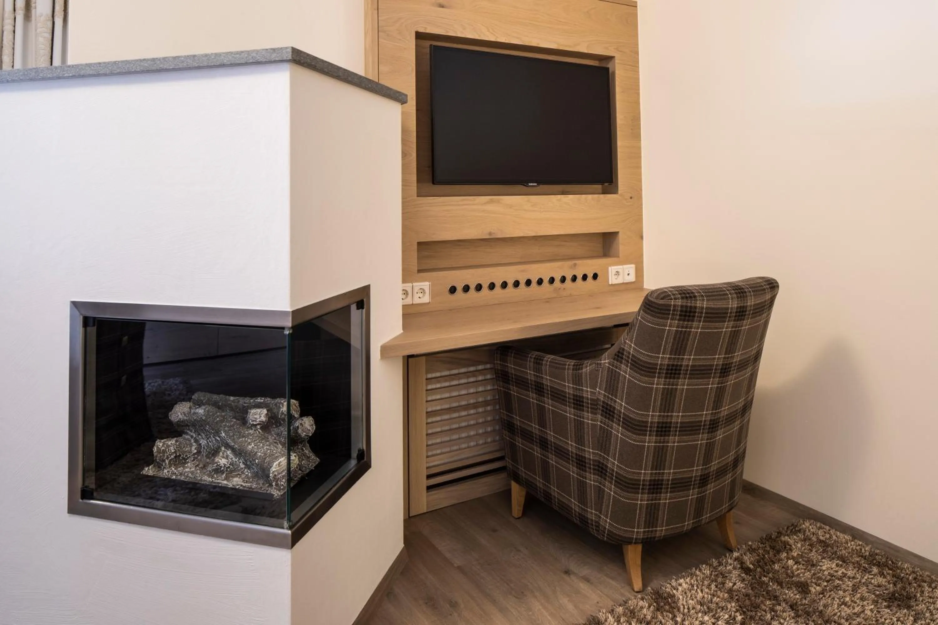 TV and multimedia in Superior Hotel Post Ischgl