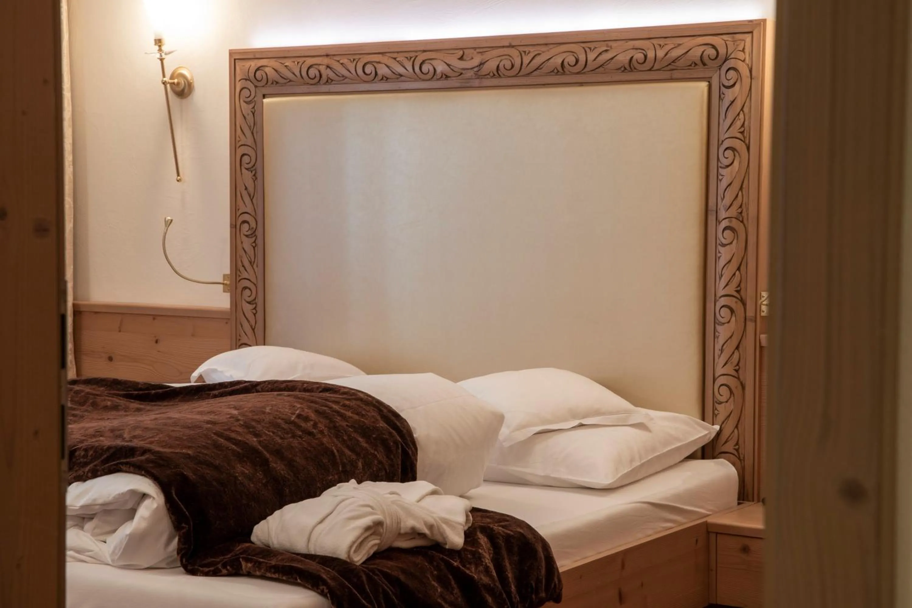 Bedroom, Bed in Superior Hotel Post Ischgl