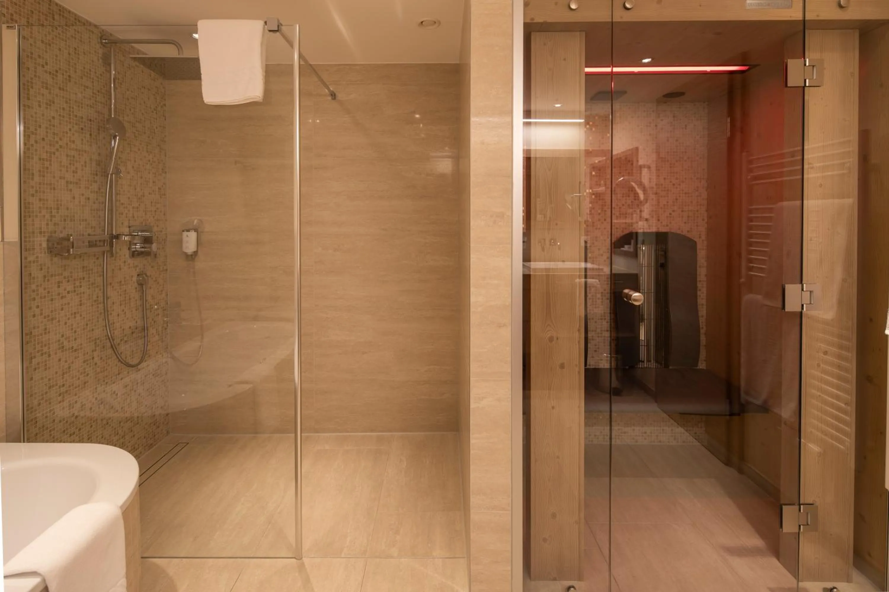 Bathroom in Superior Hotel Post Ischgl