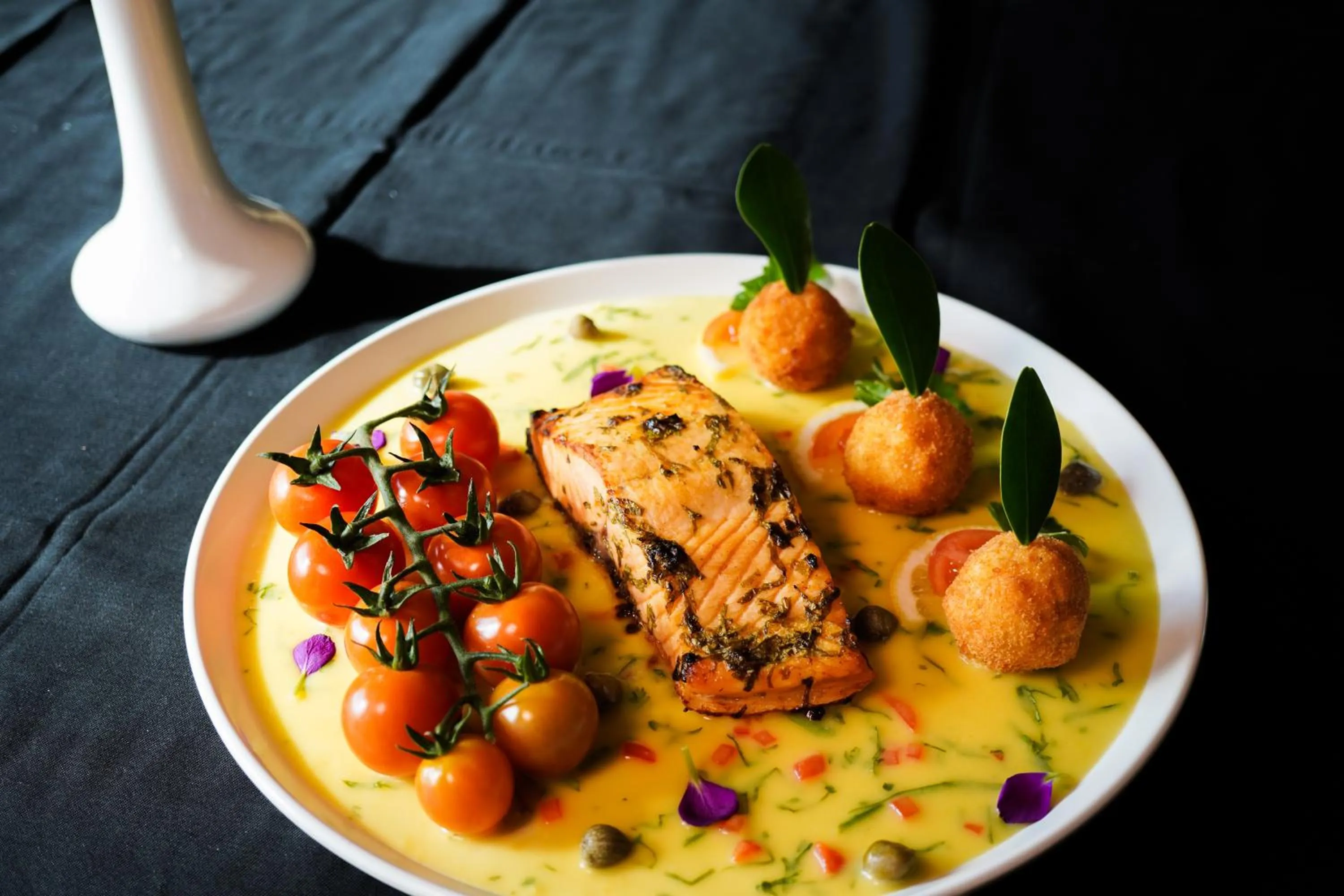 Food in Days Inn Hotel & Suites Amman