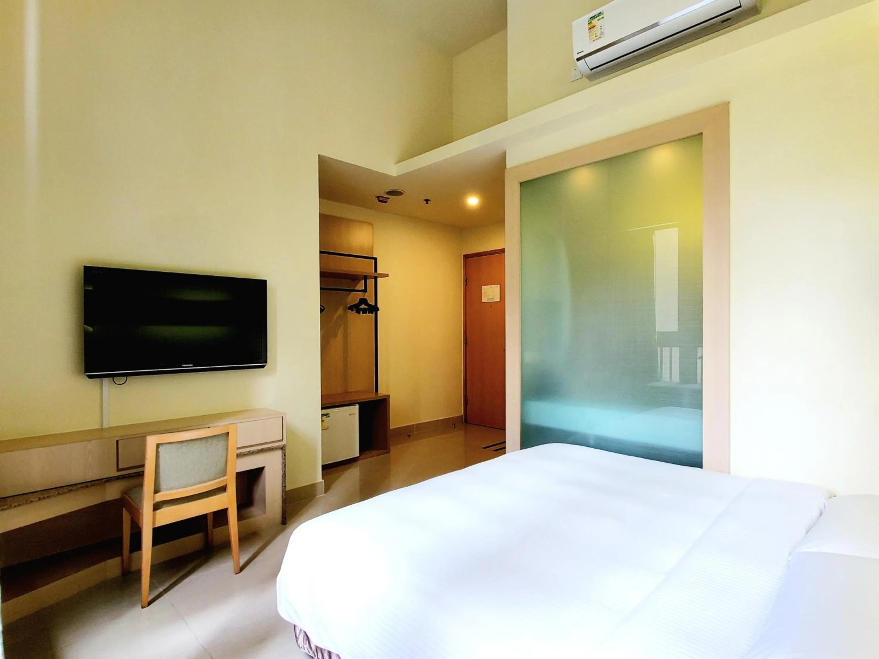 Winland 800 Hotel - Formerly Mexan Harbour Hotel