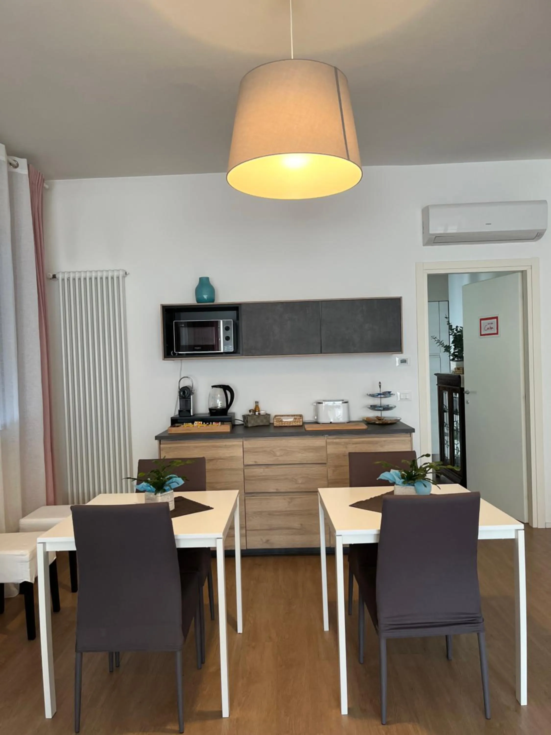 Coffee/tea facilities in Villa Due Giardini