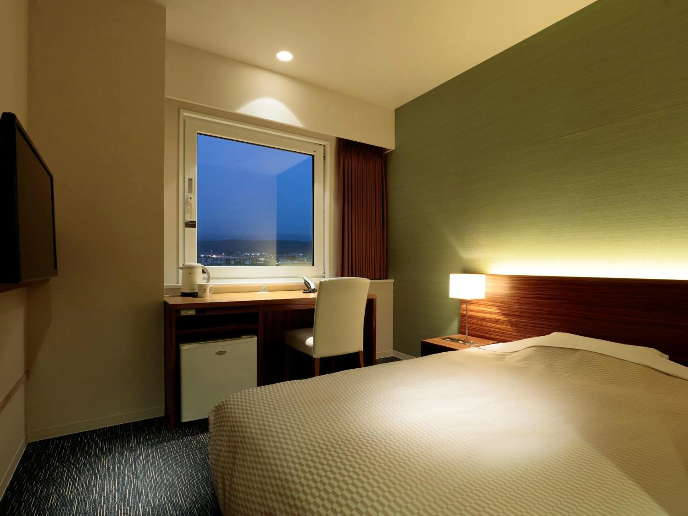 Bedroom, Bed in Candeo Hotels Ozu Kumamoto Airport