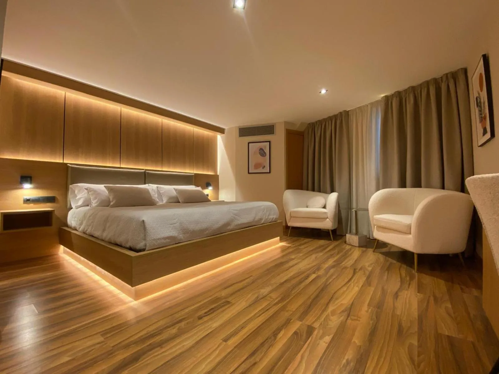 Bed in Hostal RIO SELMO