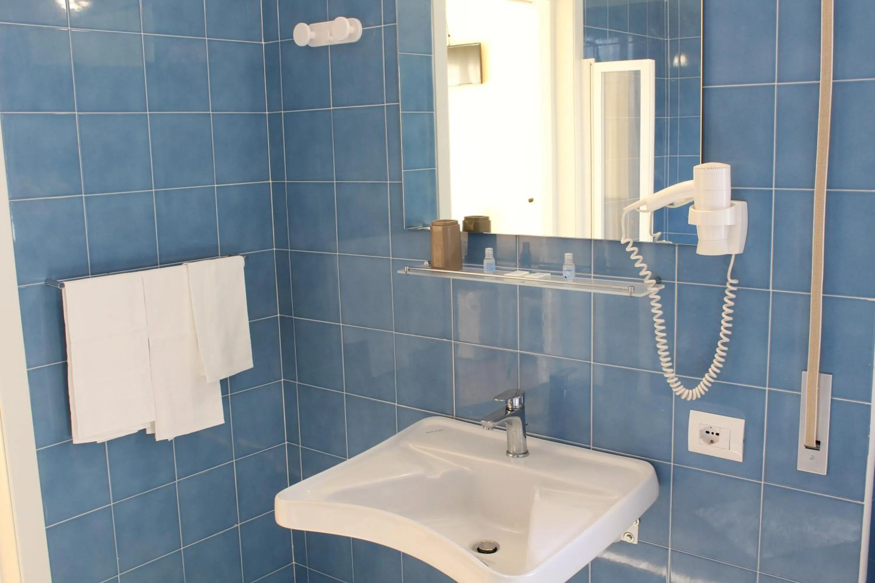 Bathroom in Hotel Luca