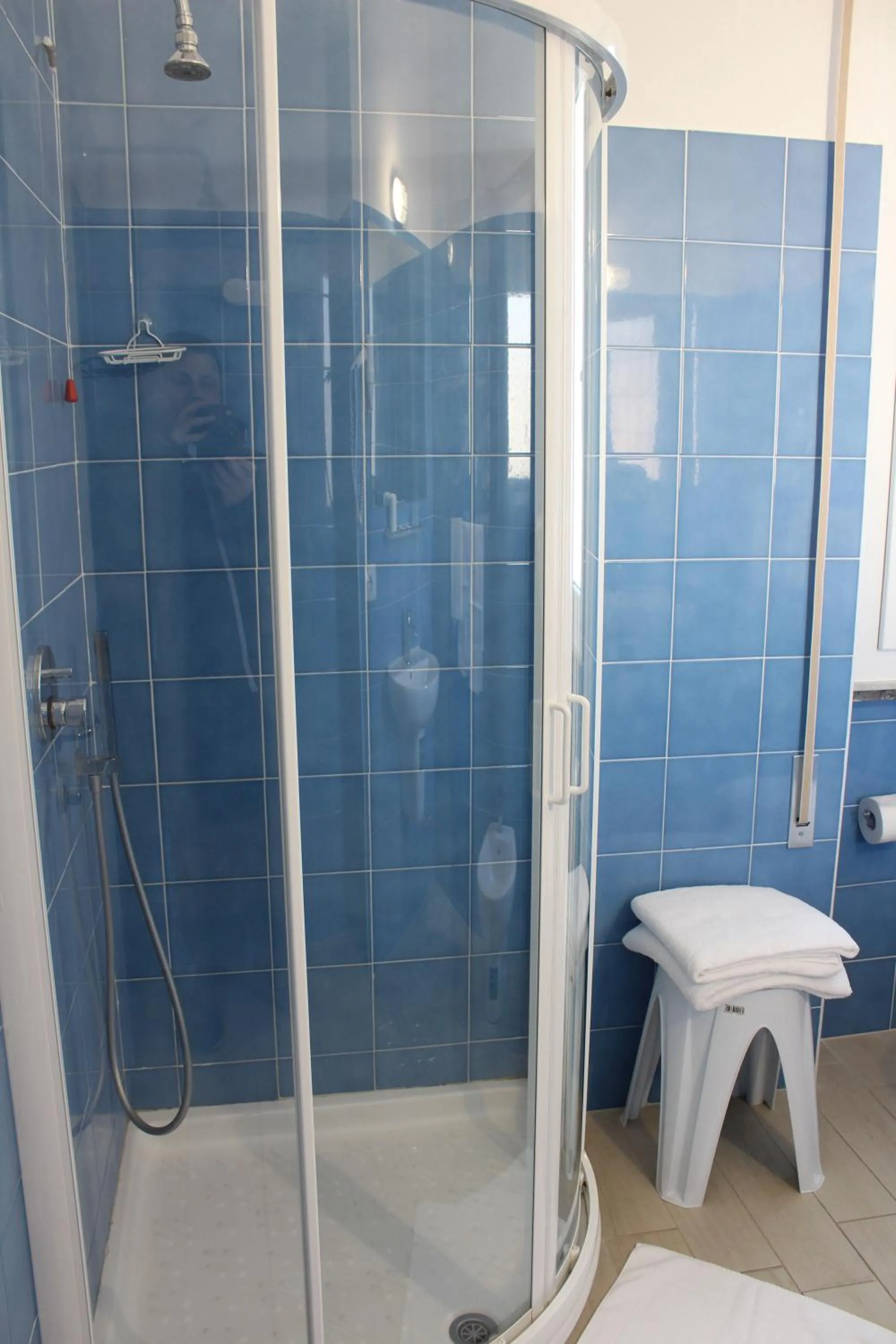 Shower in Hotel Luca