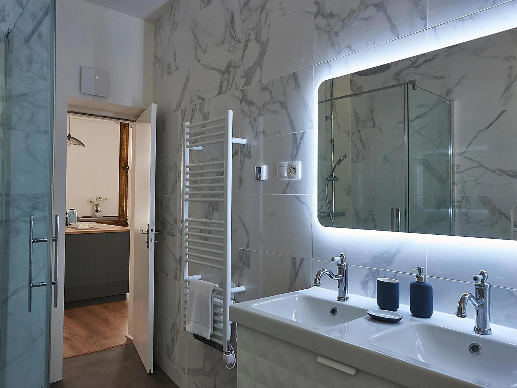 Shower in Les Appartements Saint-Martin