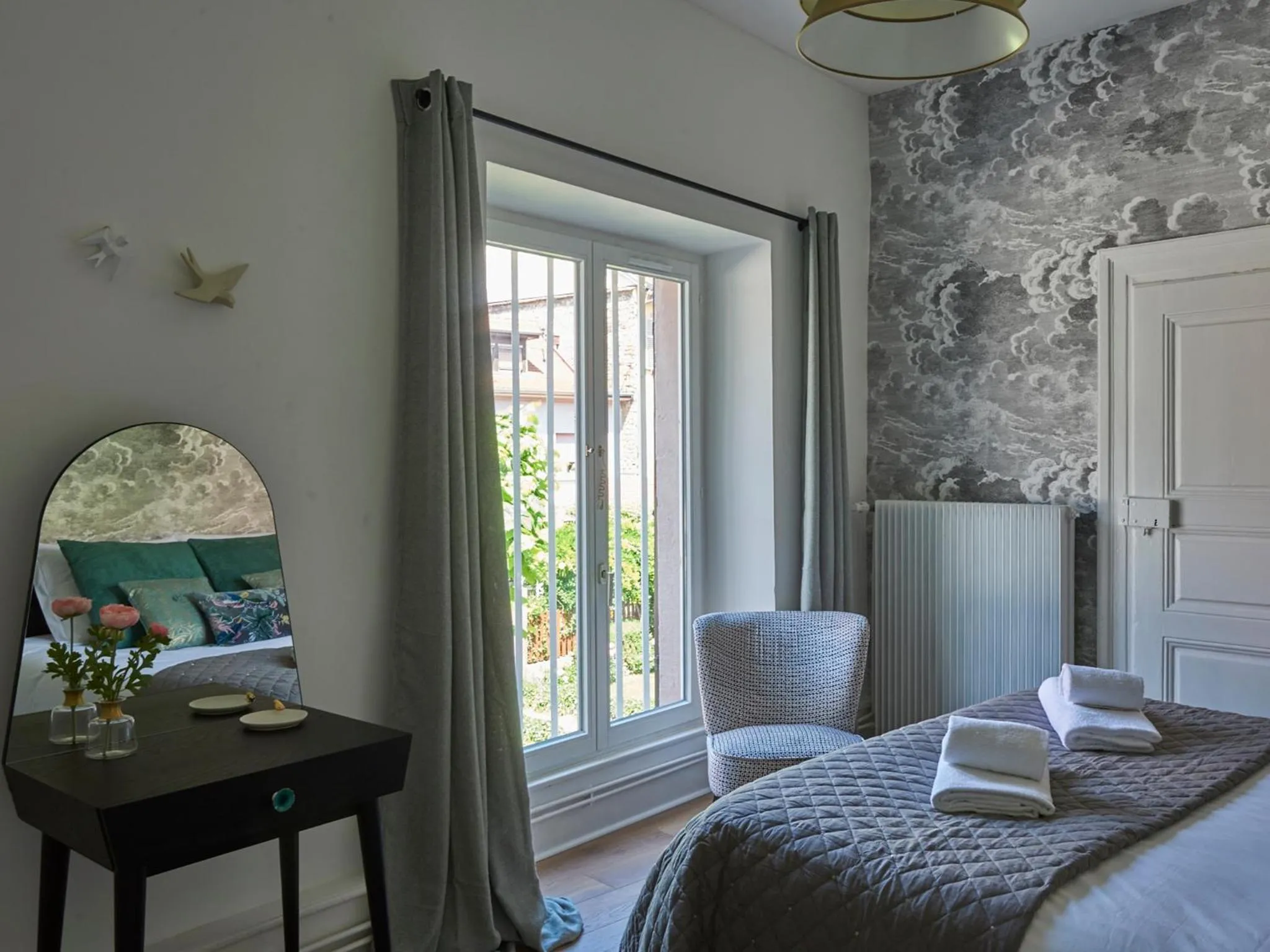Bed in Les Appartements Saint-Martin