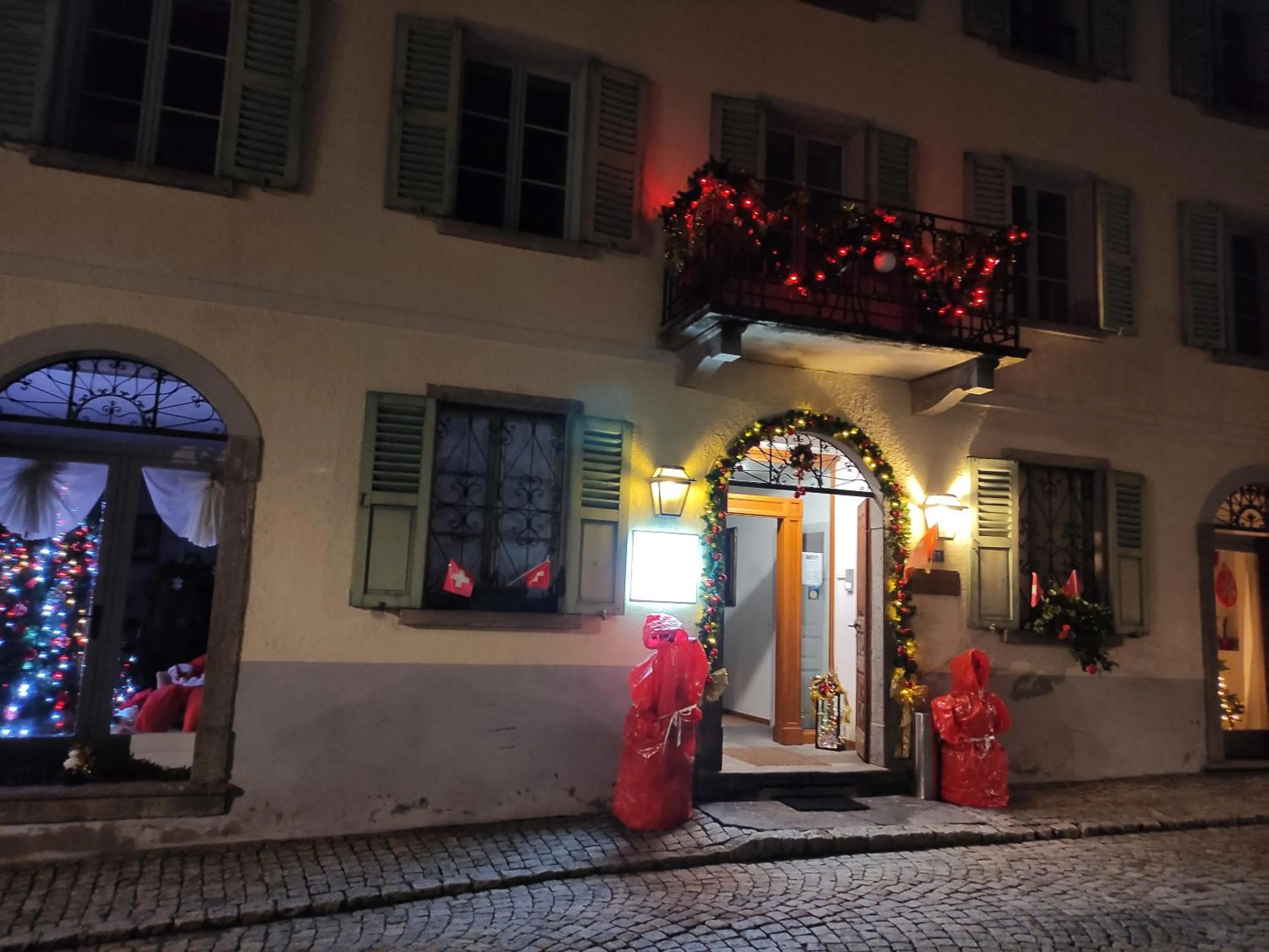 Facade/entrance in Hotel Soazza