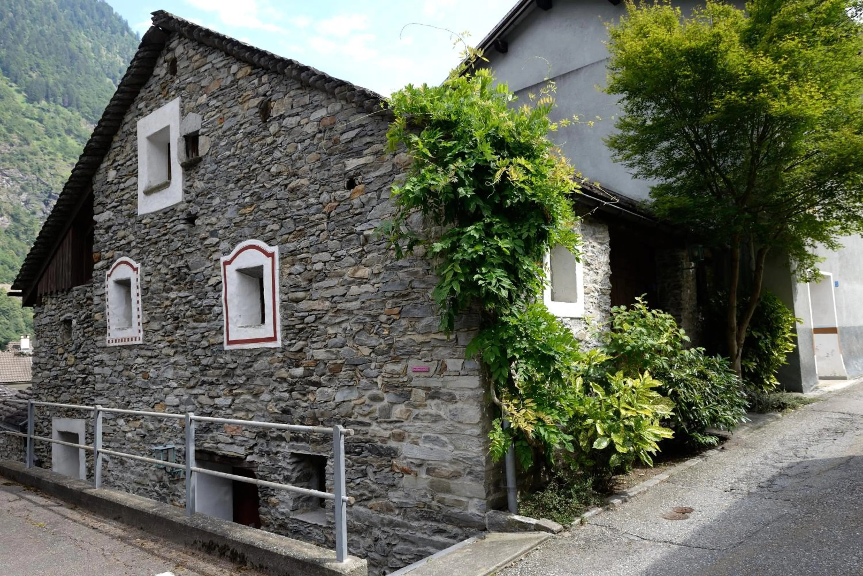 Property building in Hotel Soazza