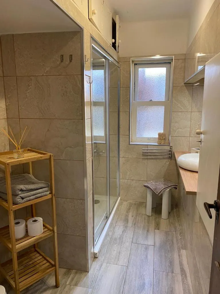 Bathroom in La Casita de Las Palmas VV