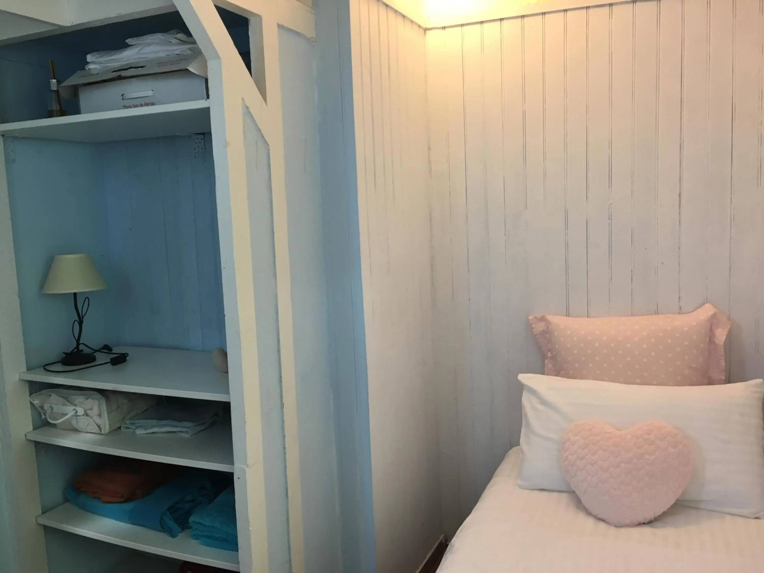 Bedroom, Bed in La Casita de Las Palmas VV