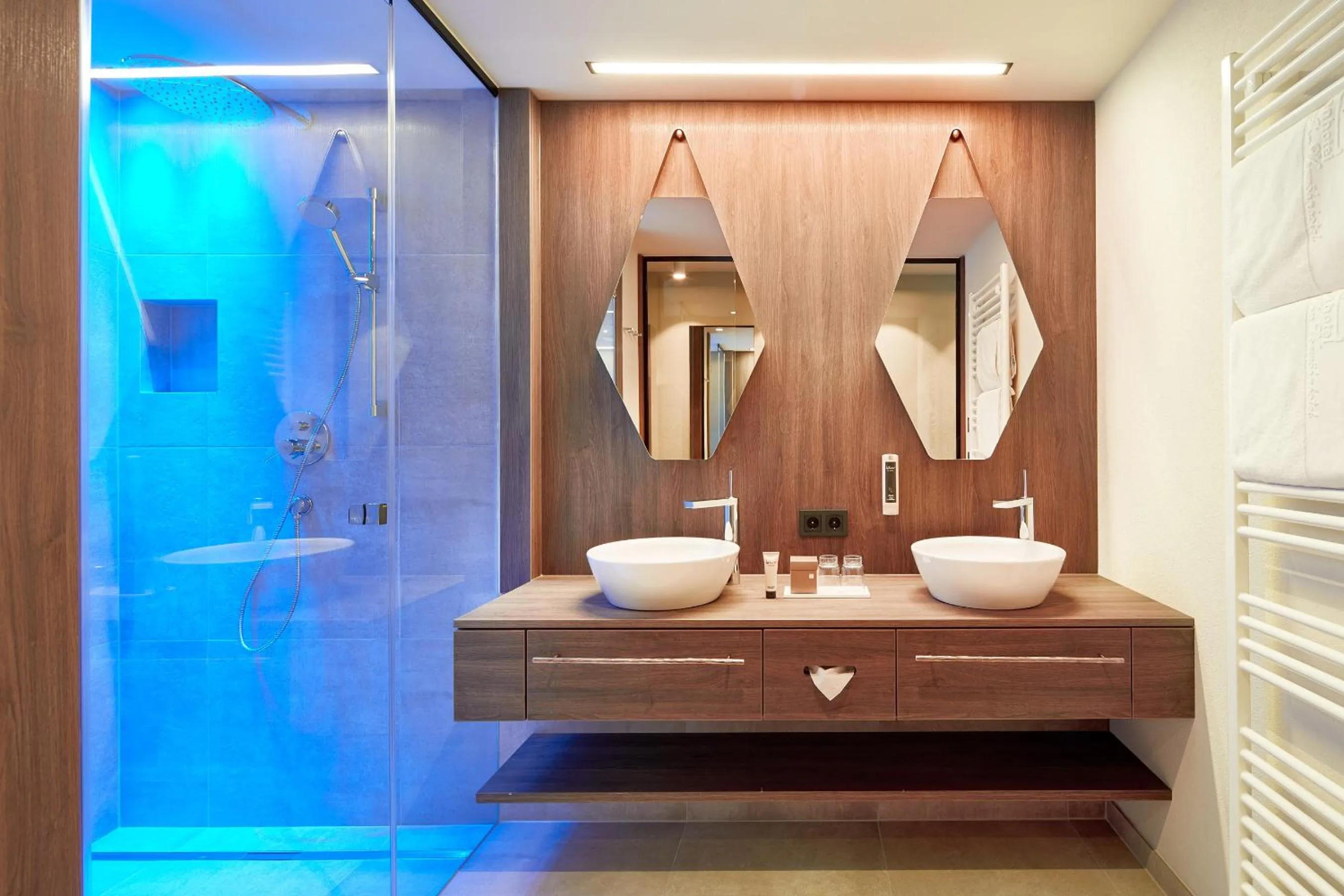 Bathroom in ZillergrundRock Luxury Mountain Resort