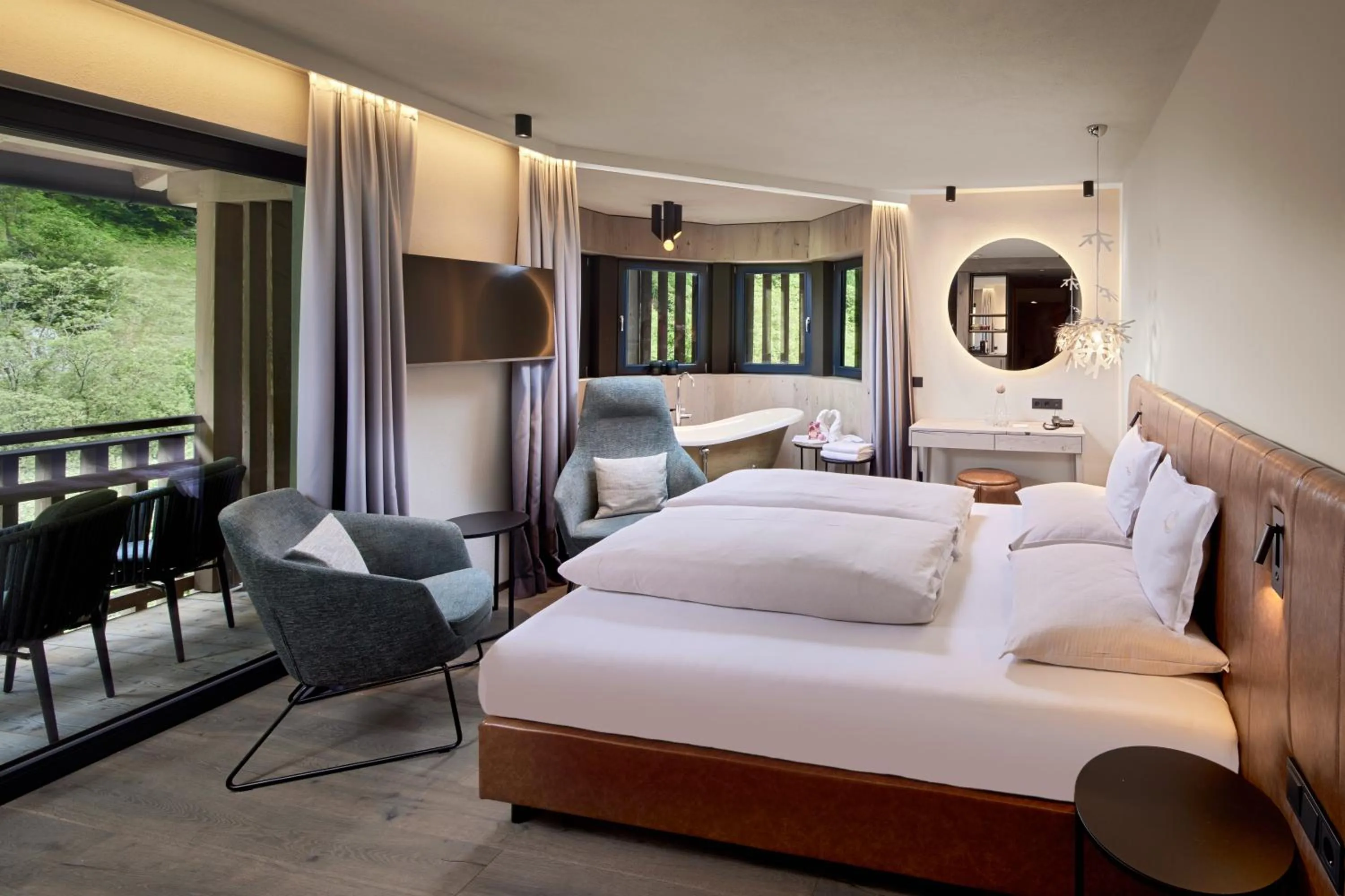 Bedroom, Bed in ZillergrundRock Luxury Mountain Resort