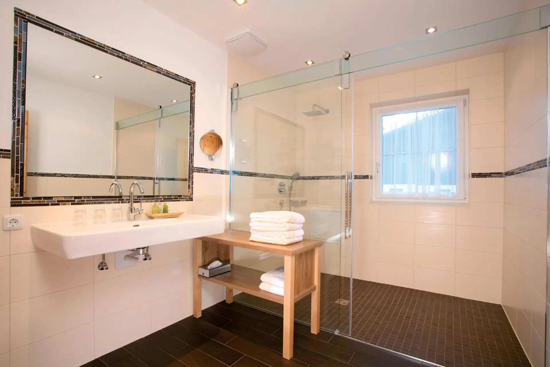 Bathroom in ZillergrundRock Luxury Mountain Resort