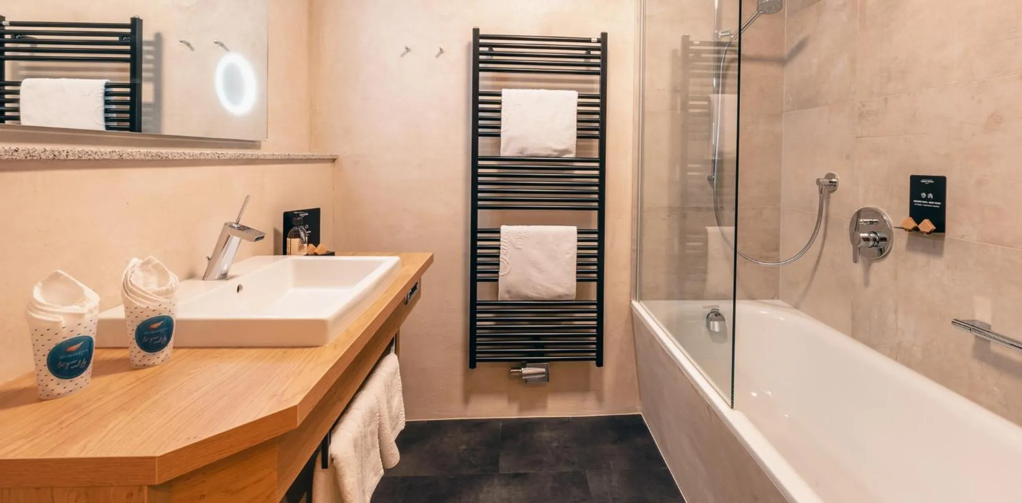 Bath in ZillergrundRock Luxury Mountain Resort