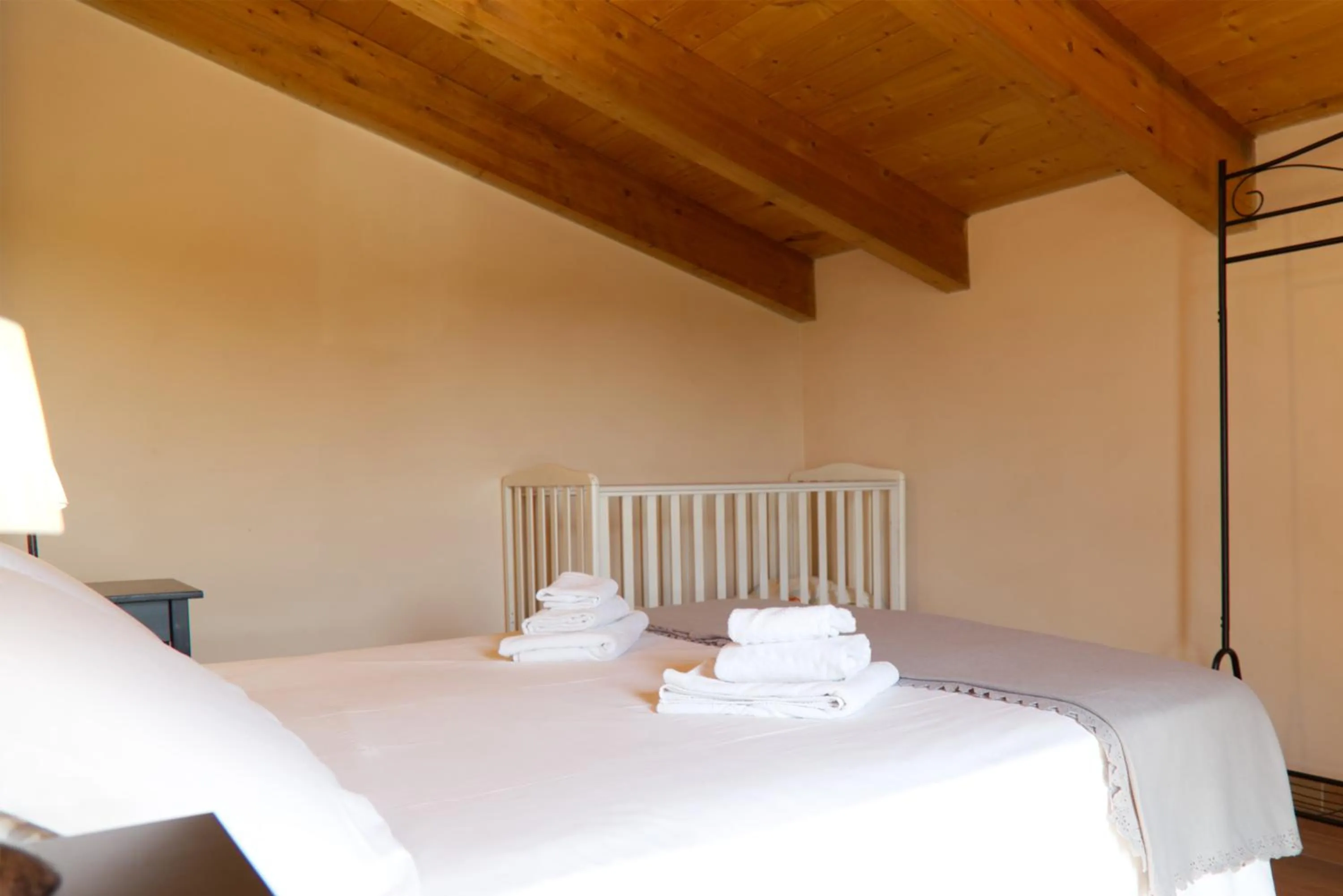 Photo of the whole room, Bed in Antico Casale Caroli