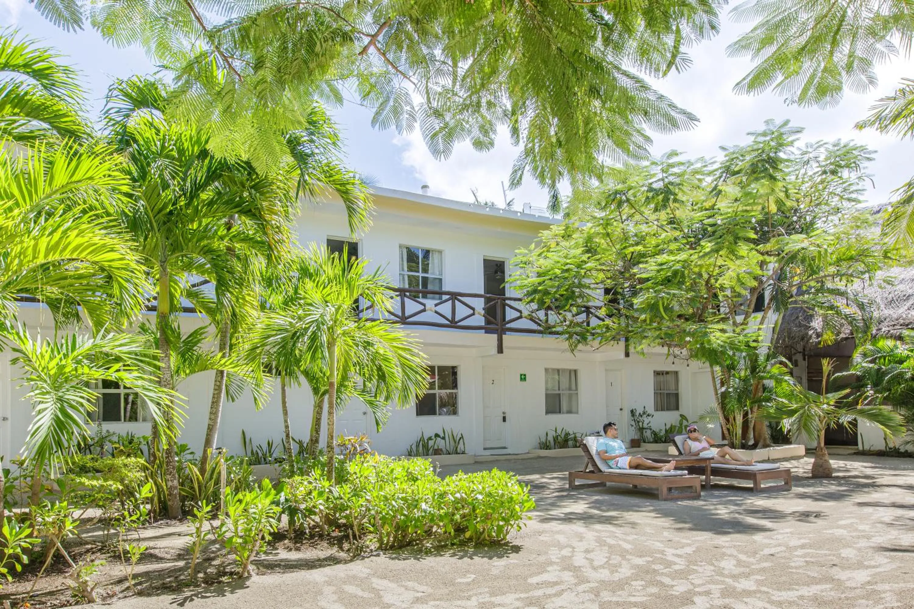 Patio in La Diosa Kali Beach Front Hotel