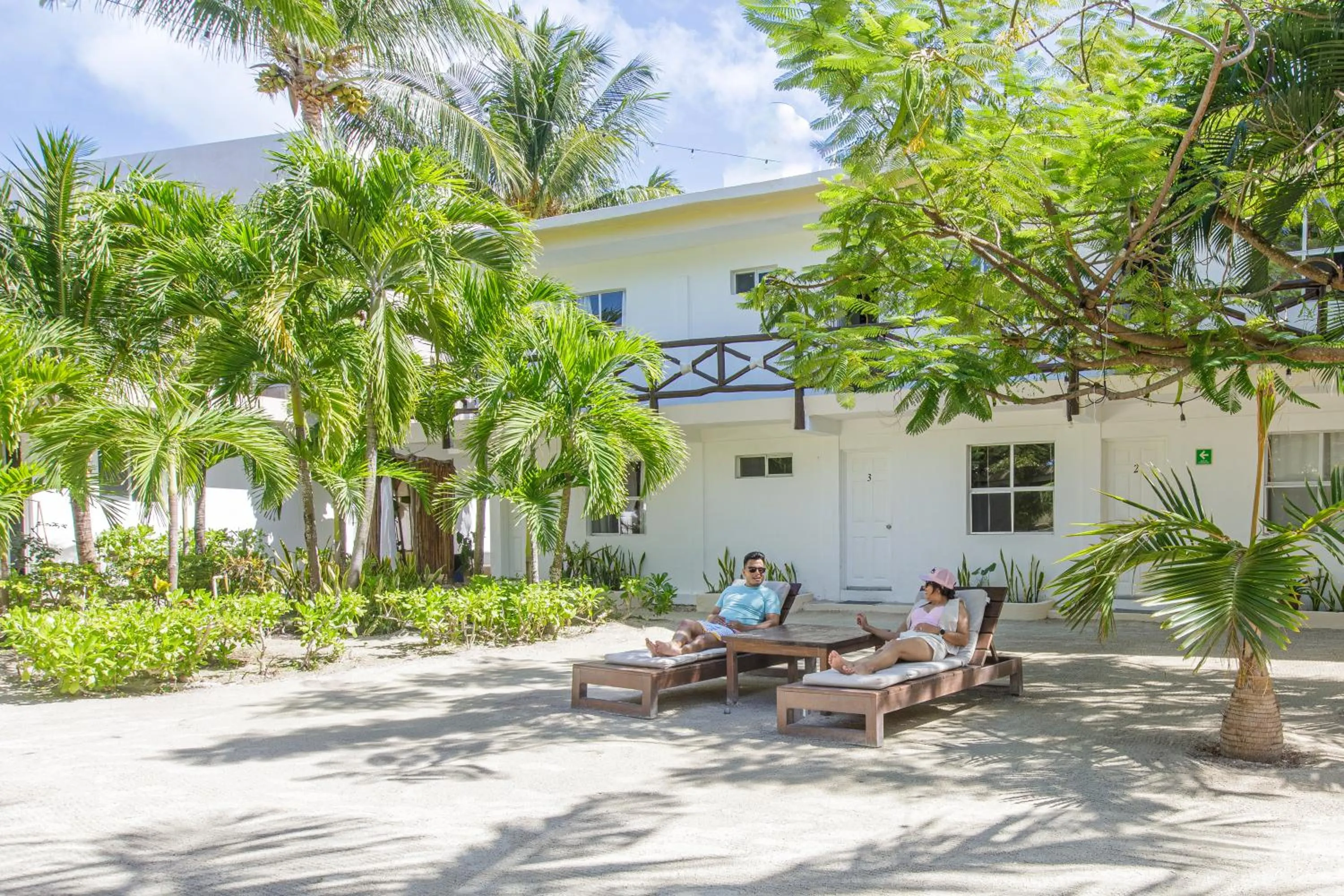 Patio in La Diosa Kali Beach Front Hotel