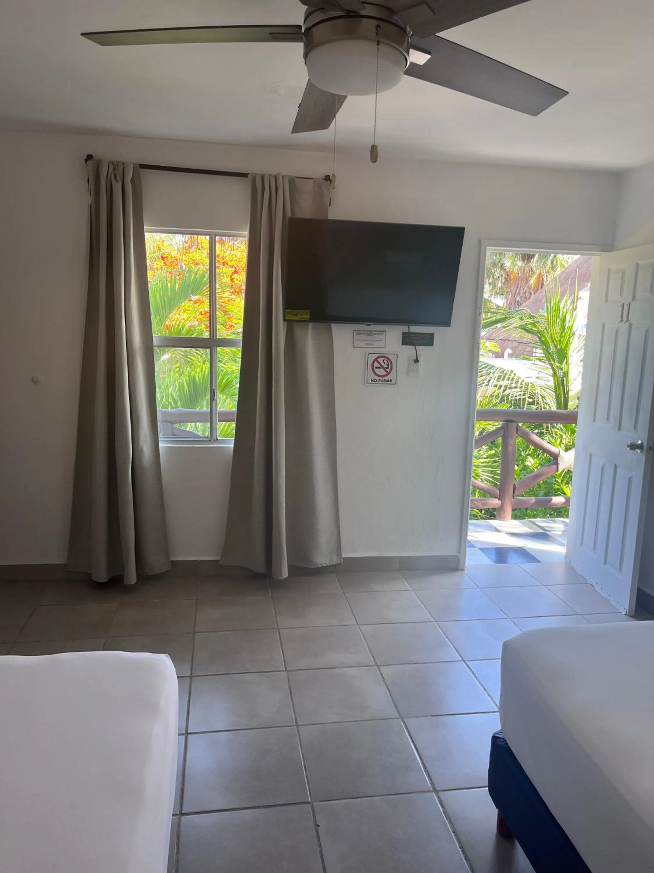 Bed in La Diosa Kali Beach Front Hotel