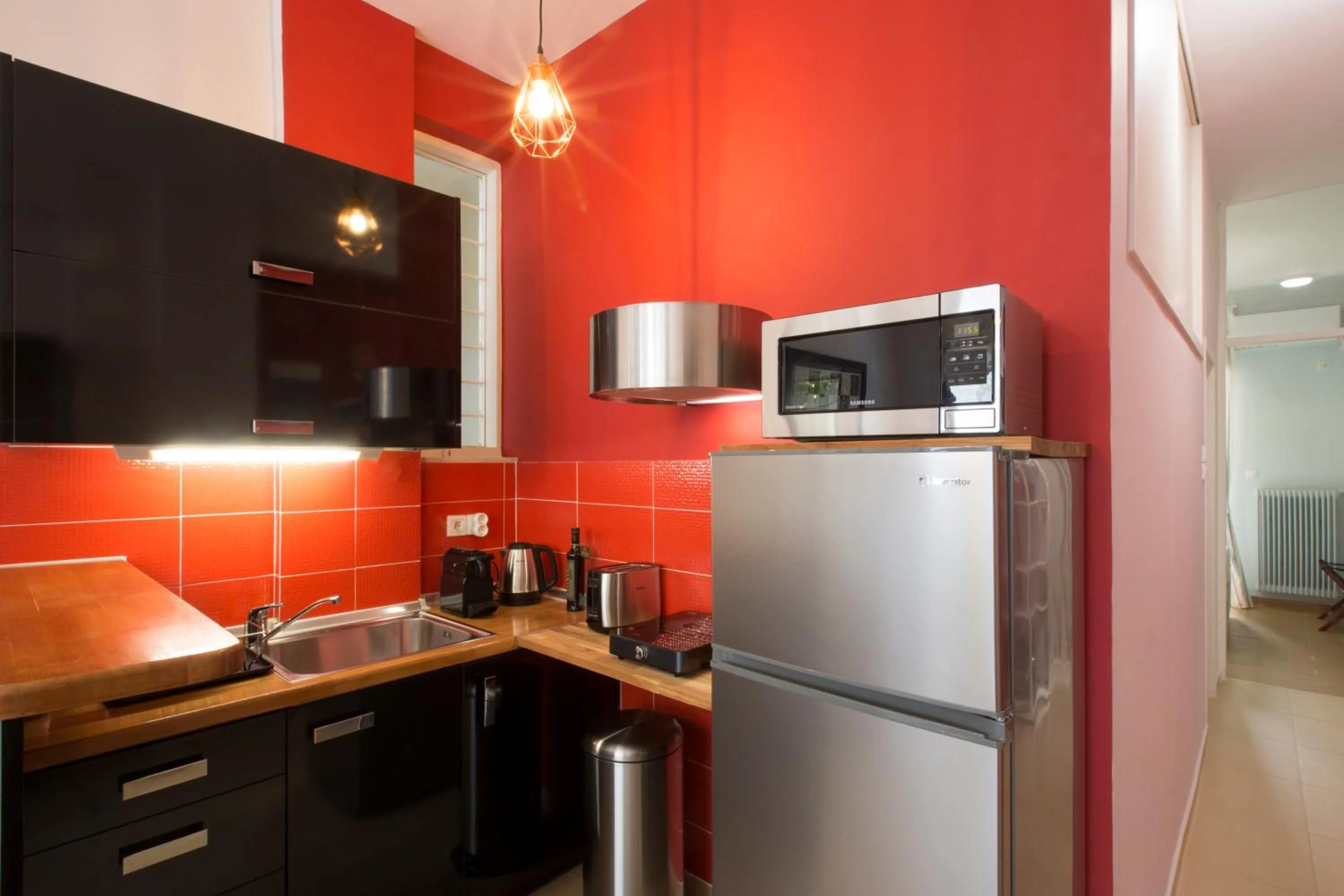 Kitchen or kitchenette in Under the shade of Acropolis by YHA