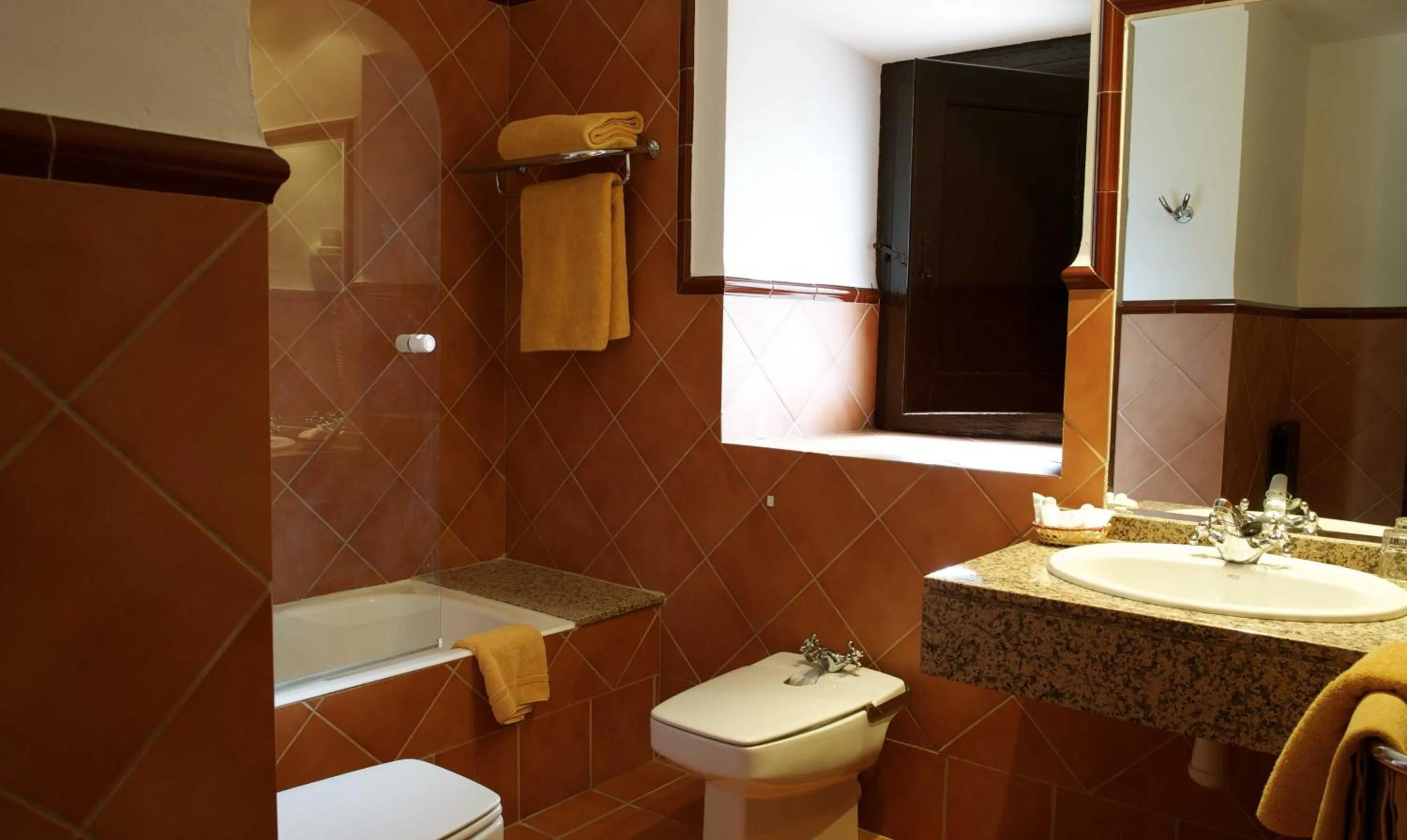 Bathroom in Monasterio De Piedra