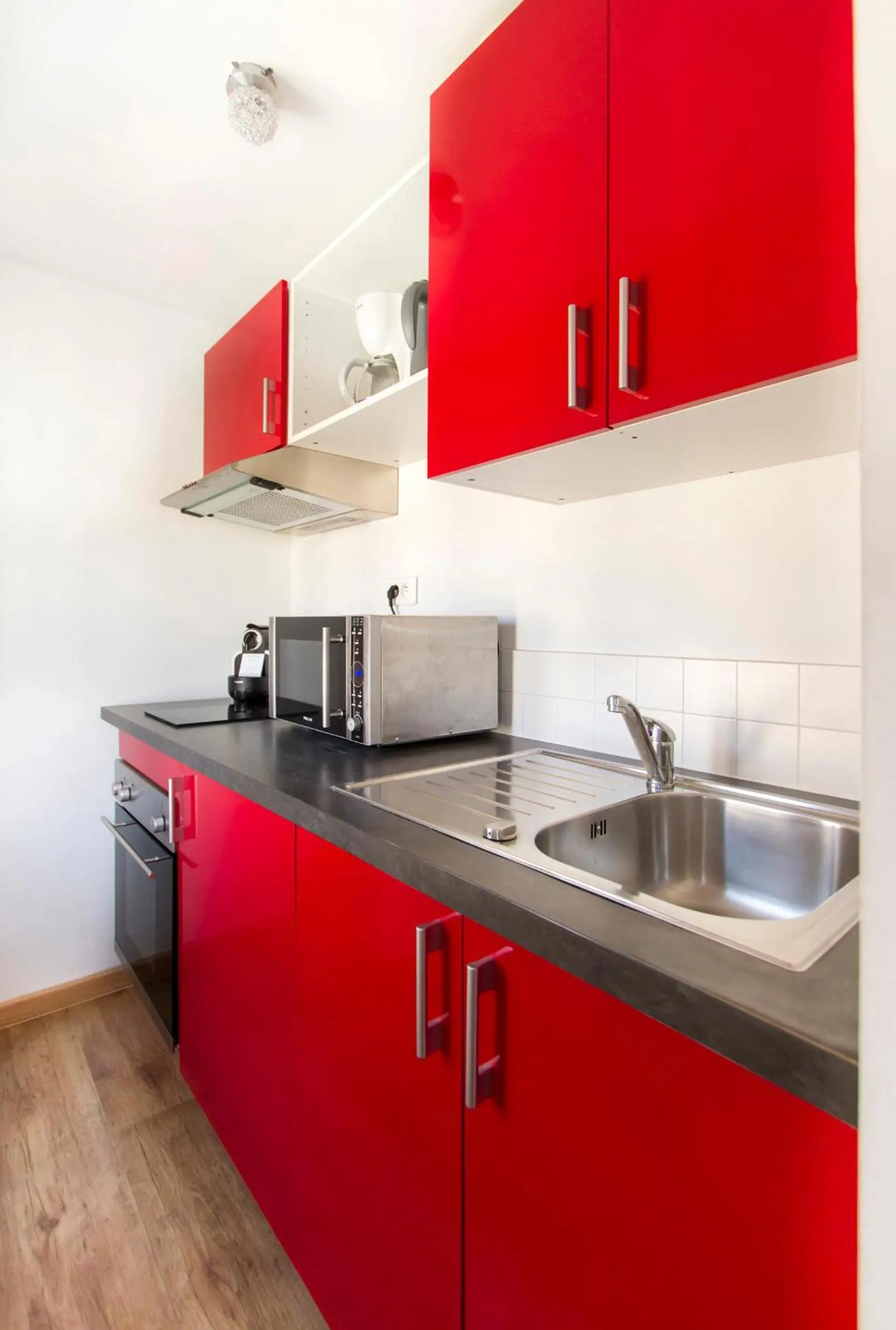 Kitchen or kitchenette in Florella Clemenceau Apartment