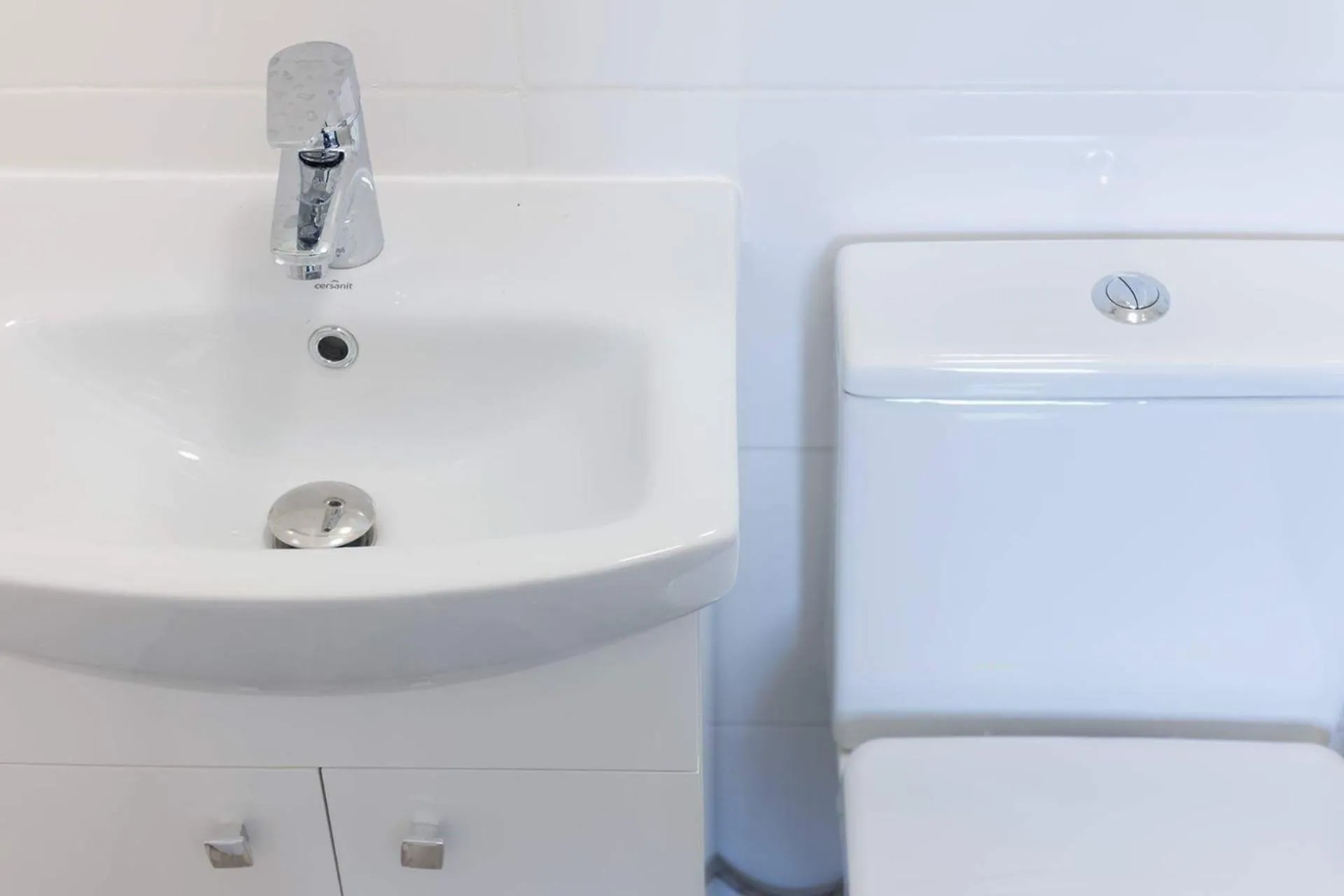 Bathroom in City Rooms Szczecin