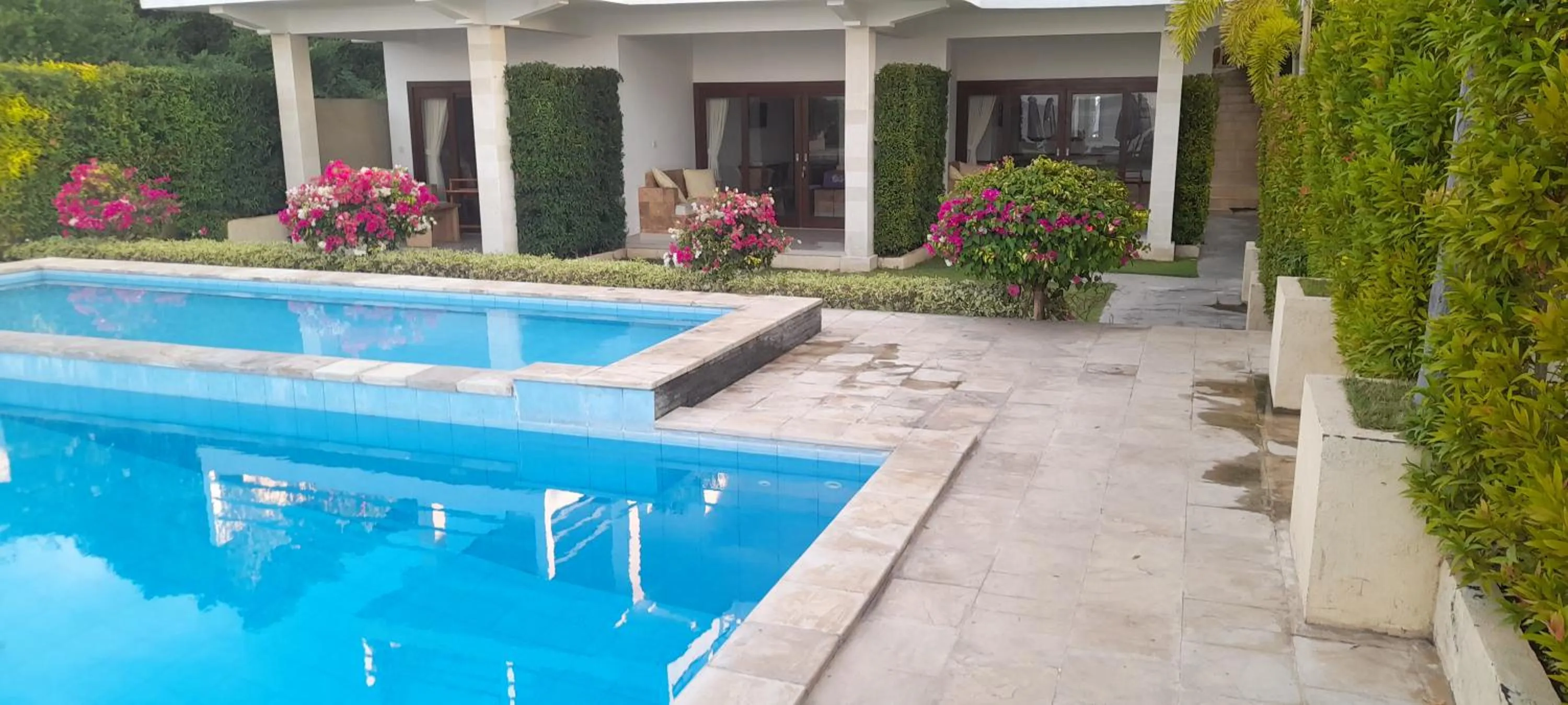 Swimming pool in Ocean Resort Amed