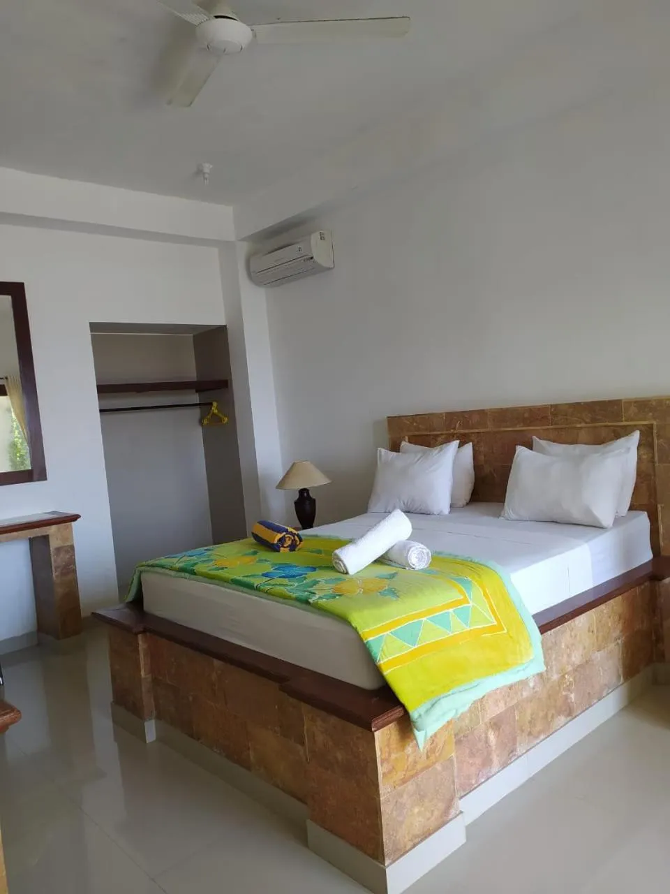 Property building, Bed in Ocean Resort Amed