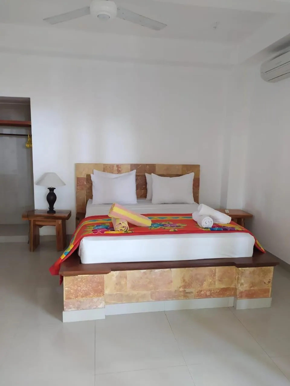 Property building, Bed in Ocean Resort Amed