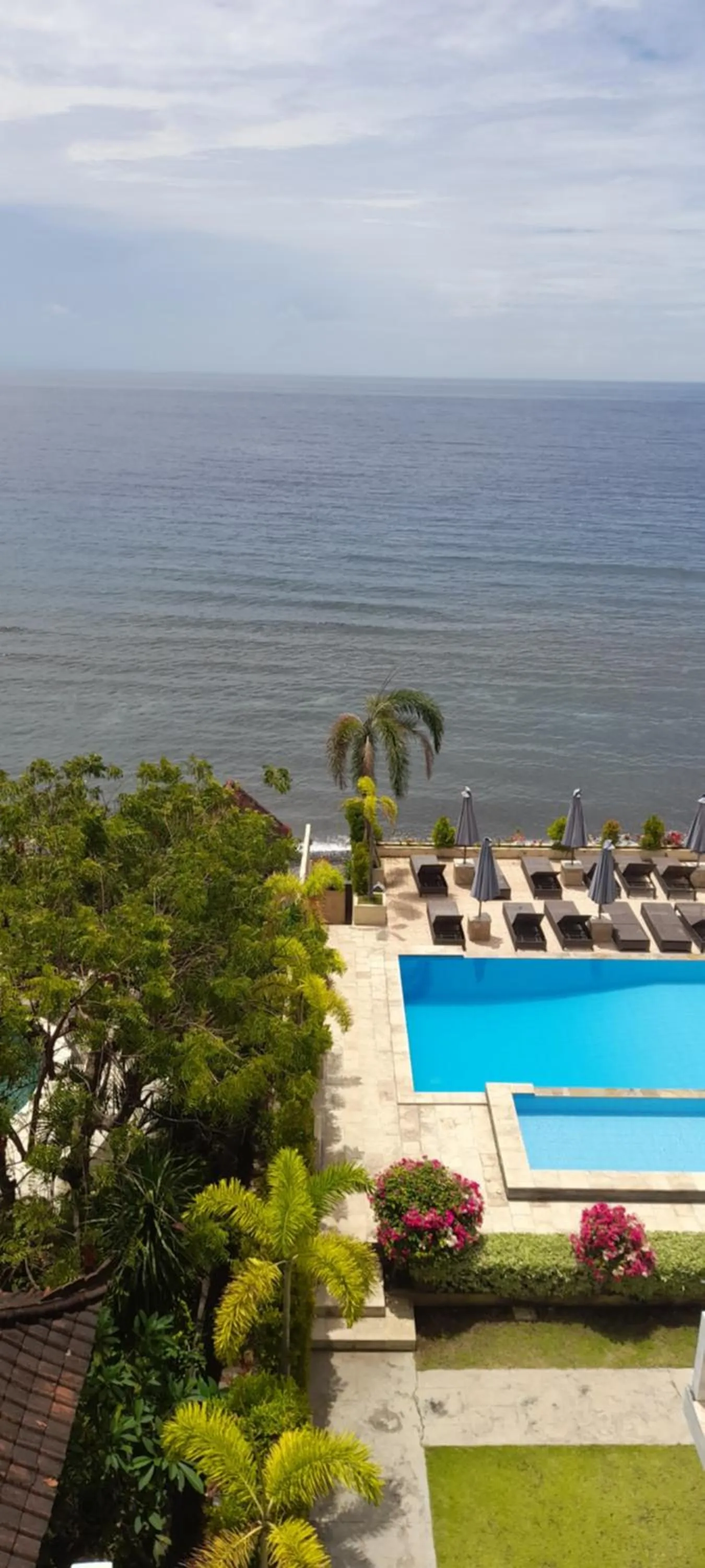 Pool view in Ocean Resort Amed