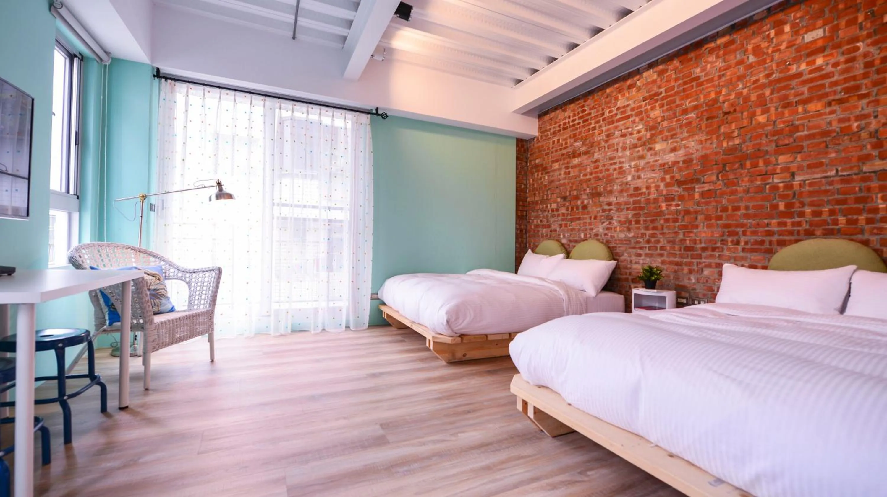 Bed in Moon 2 Tainan