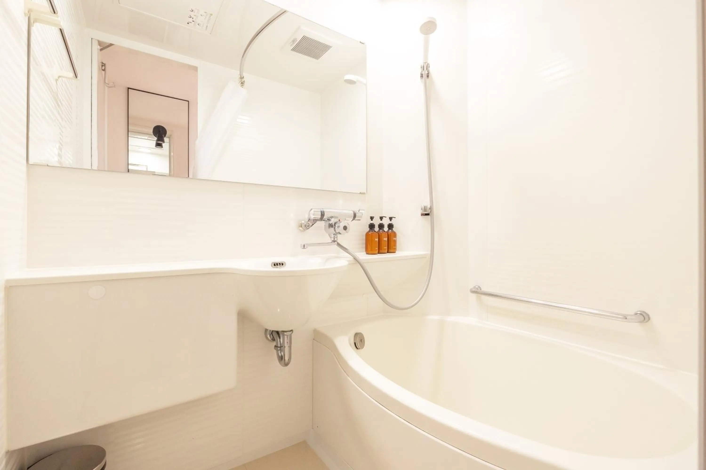 Bathroom in Karasuma Rokujo Hotel