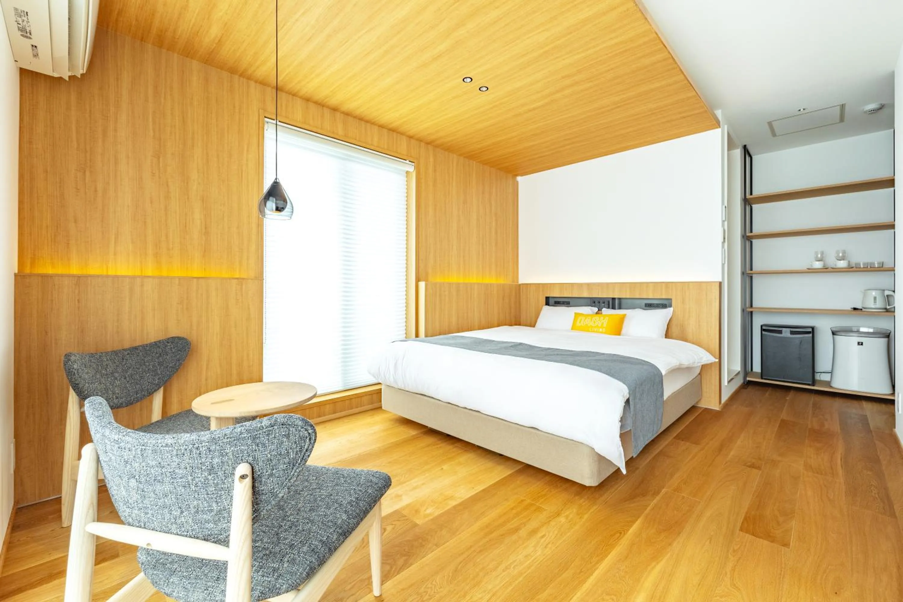 Bed in Karasuma Rokujo Hotel