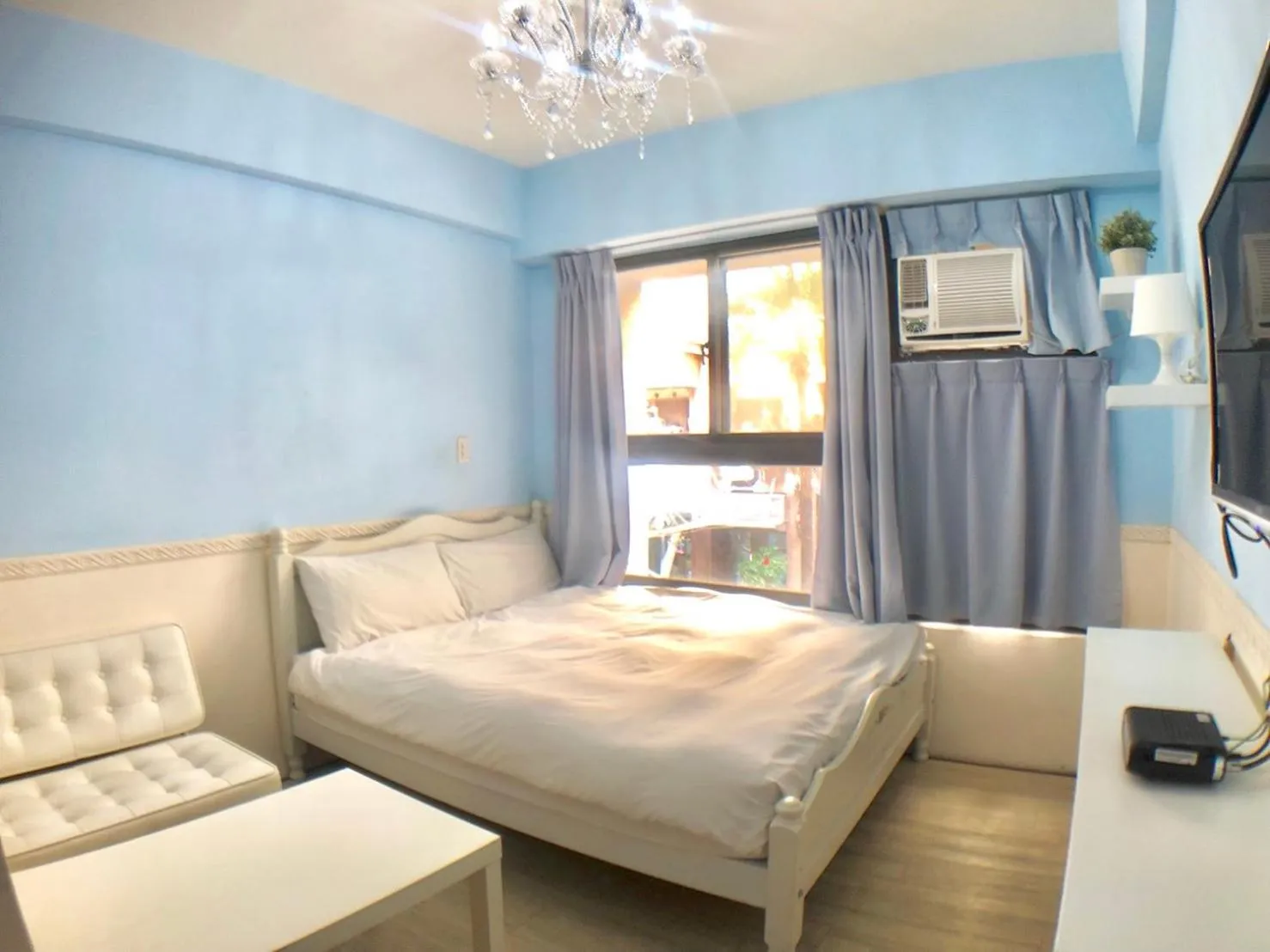 Day, Bed in One Night Inn Fengjia