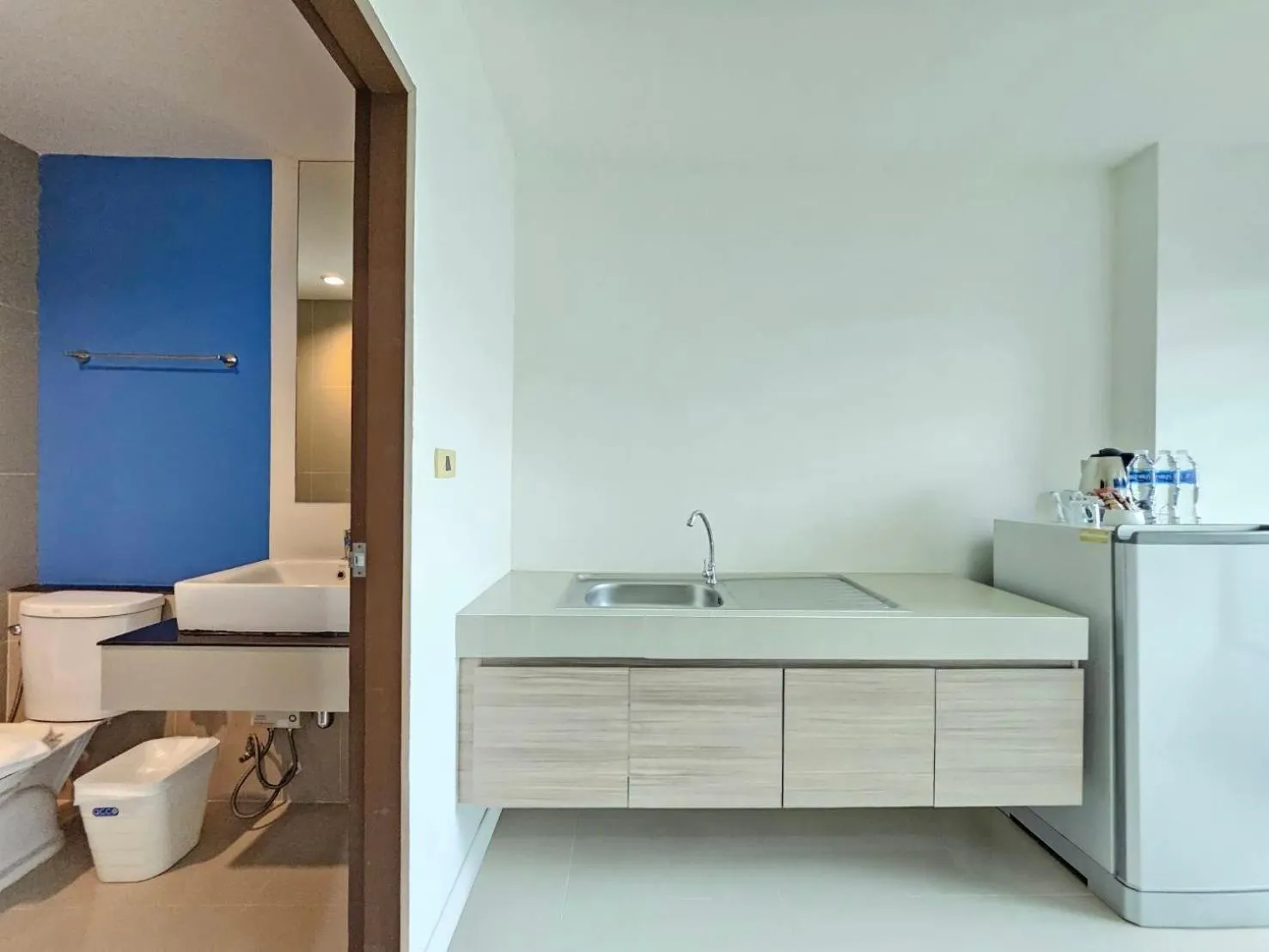 Toilet in S4 Nai Yang Beach - Near Phuket Airport