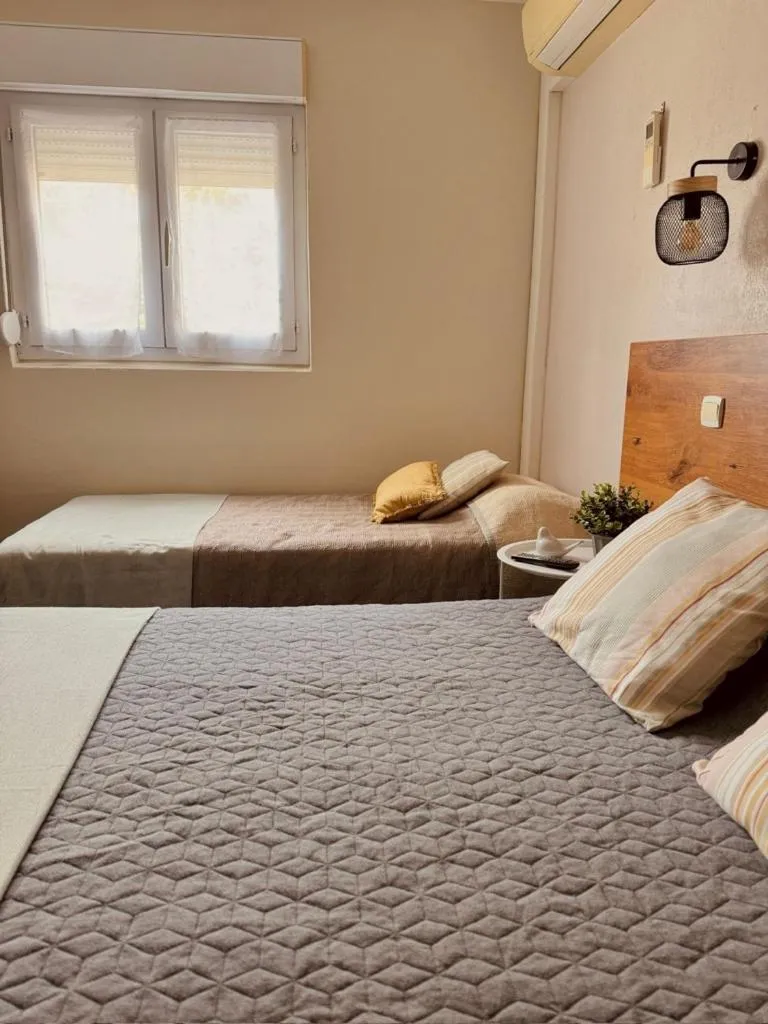 Bedroom, Bed in Hôtel le Nid