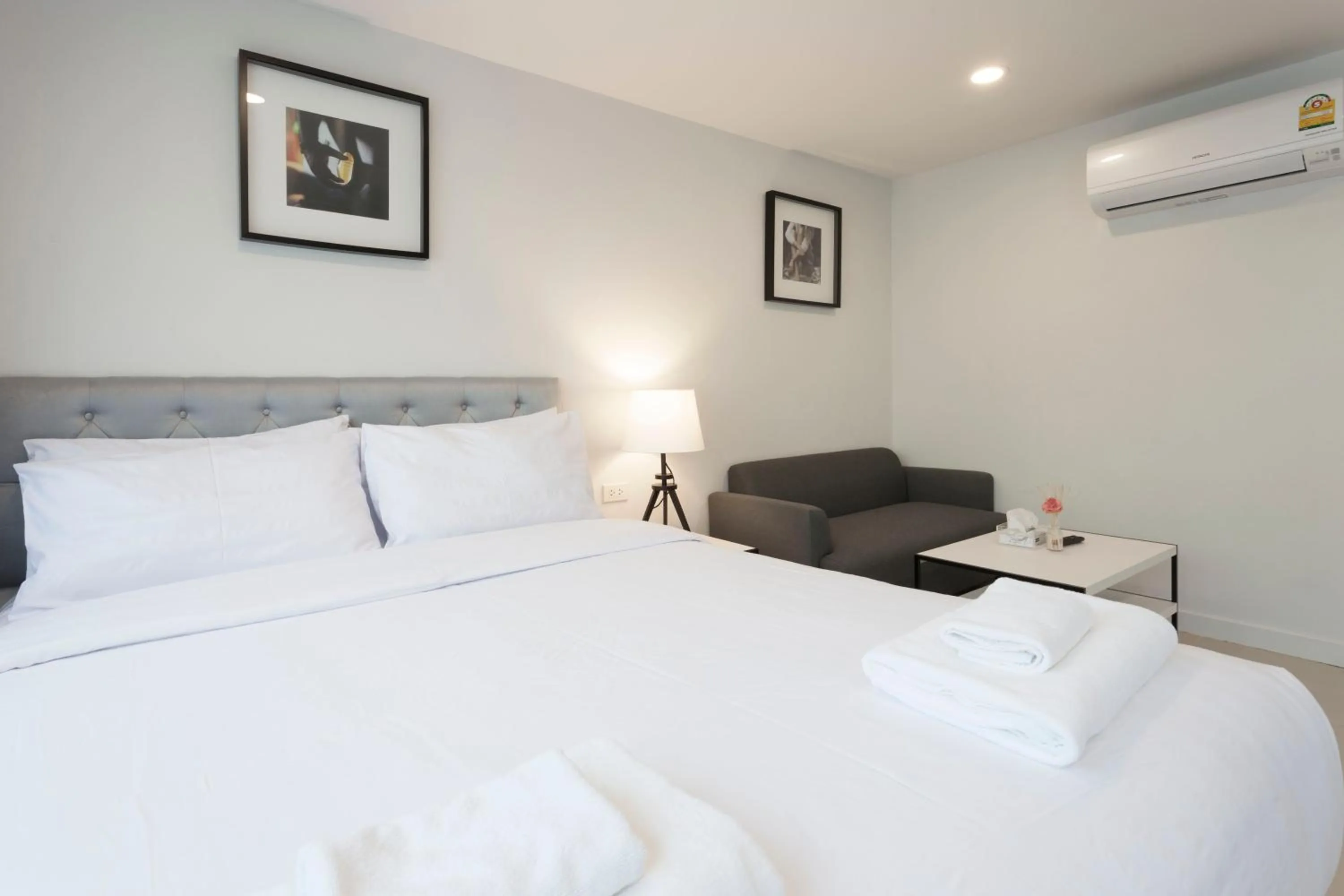 Photo of the whole room, Bed in Cozy Home by Nan