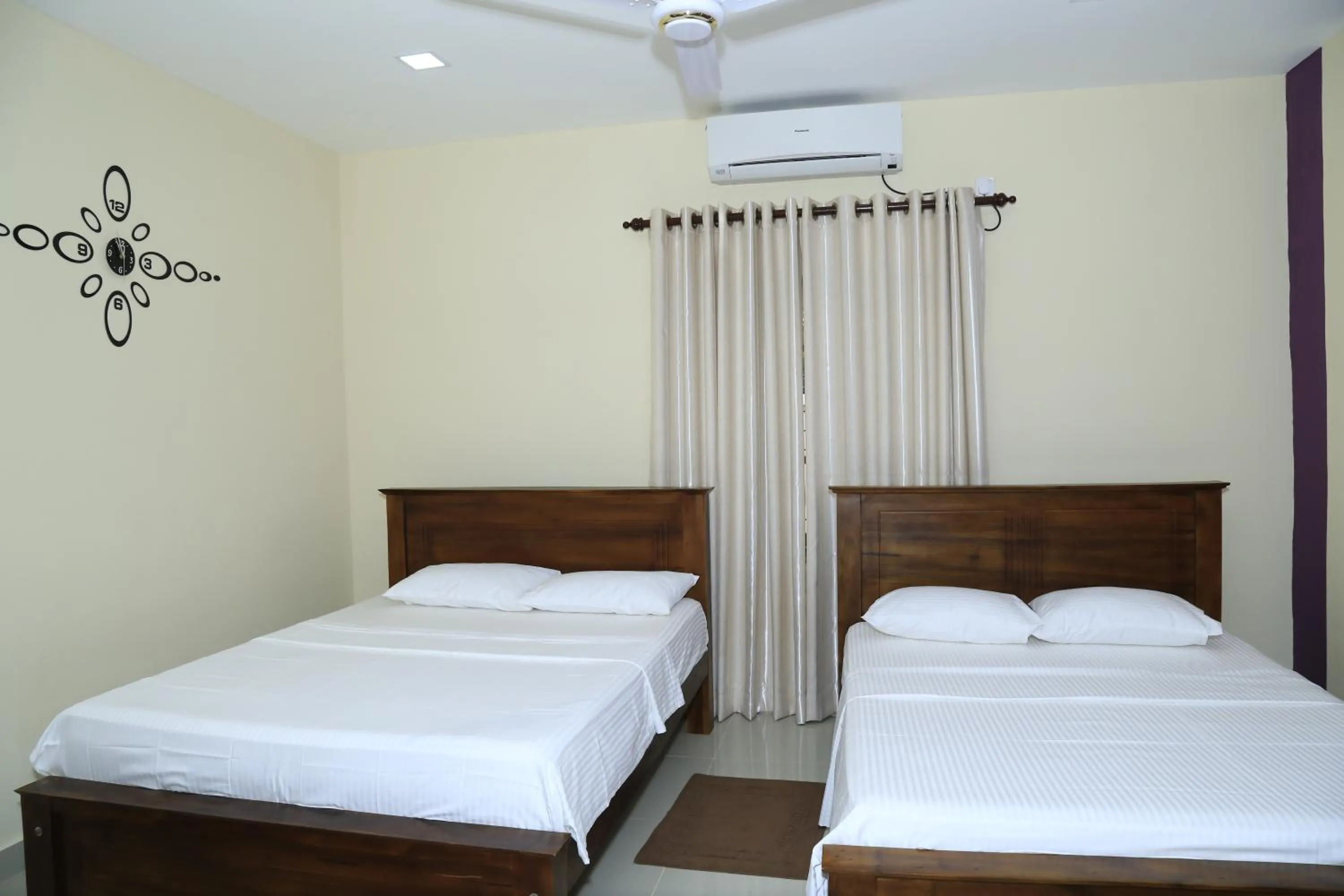 Deluxe Family Room in Superior rest