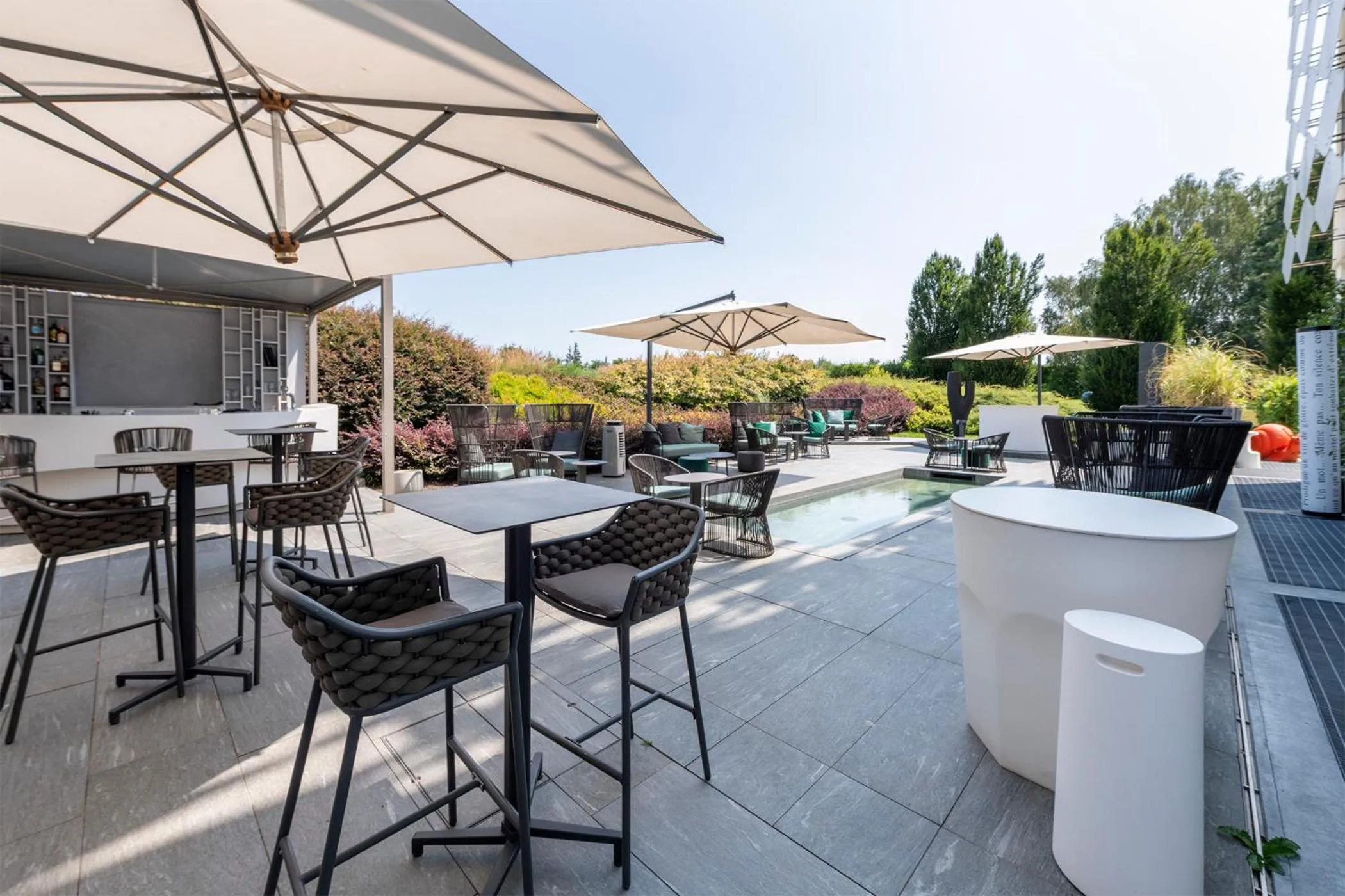 Lounge or bar in MO.OM Hotel