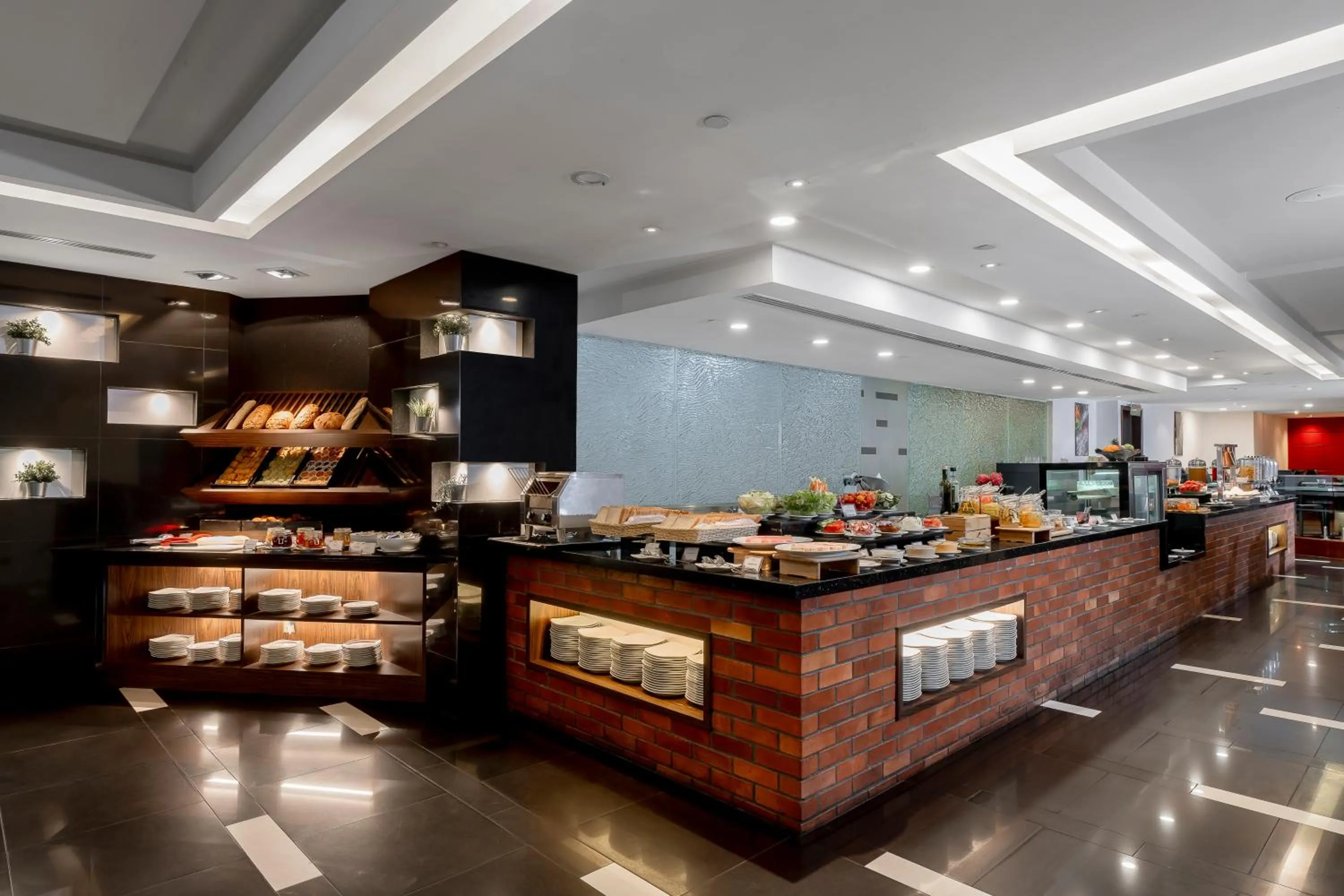 Restaurant/places to eat in Meliá Kuala Lumpur