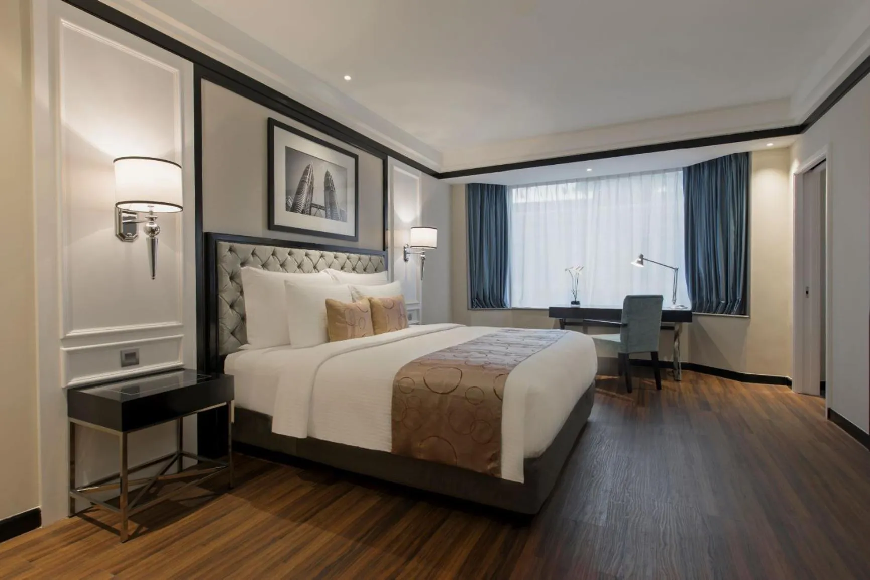 Bedroom, Bed in Meliá Kuala Lumpur