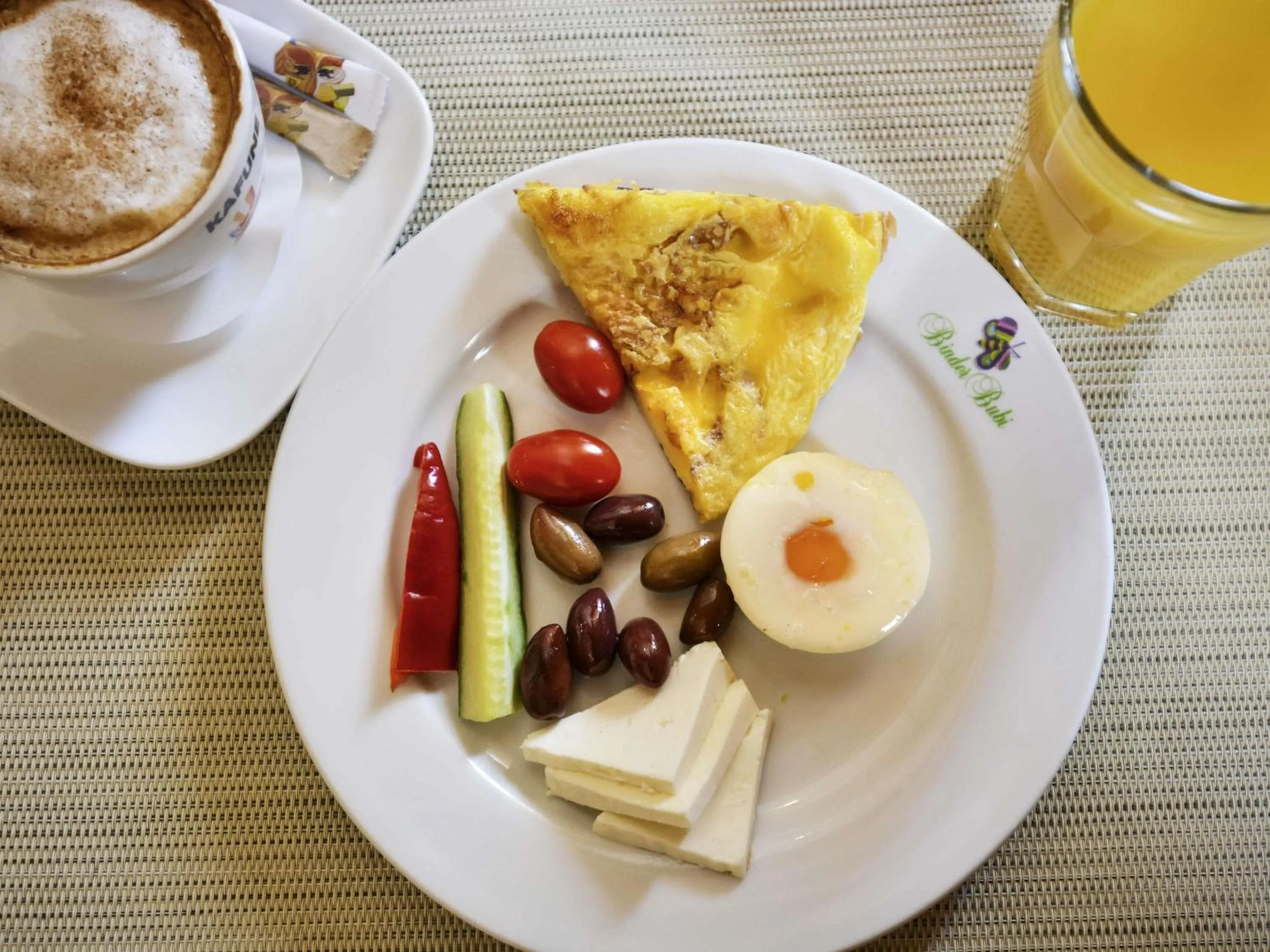 Restaurant/places to eat in Mercure Sighisoara Binderbubi Hotel & Spa