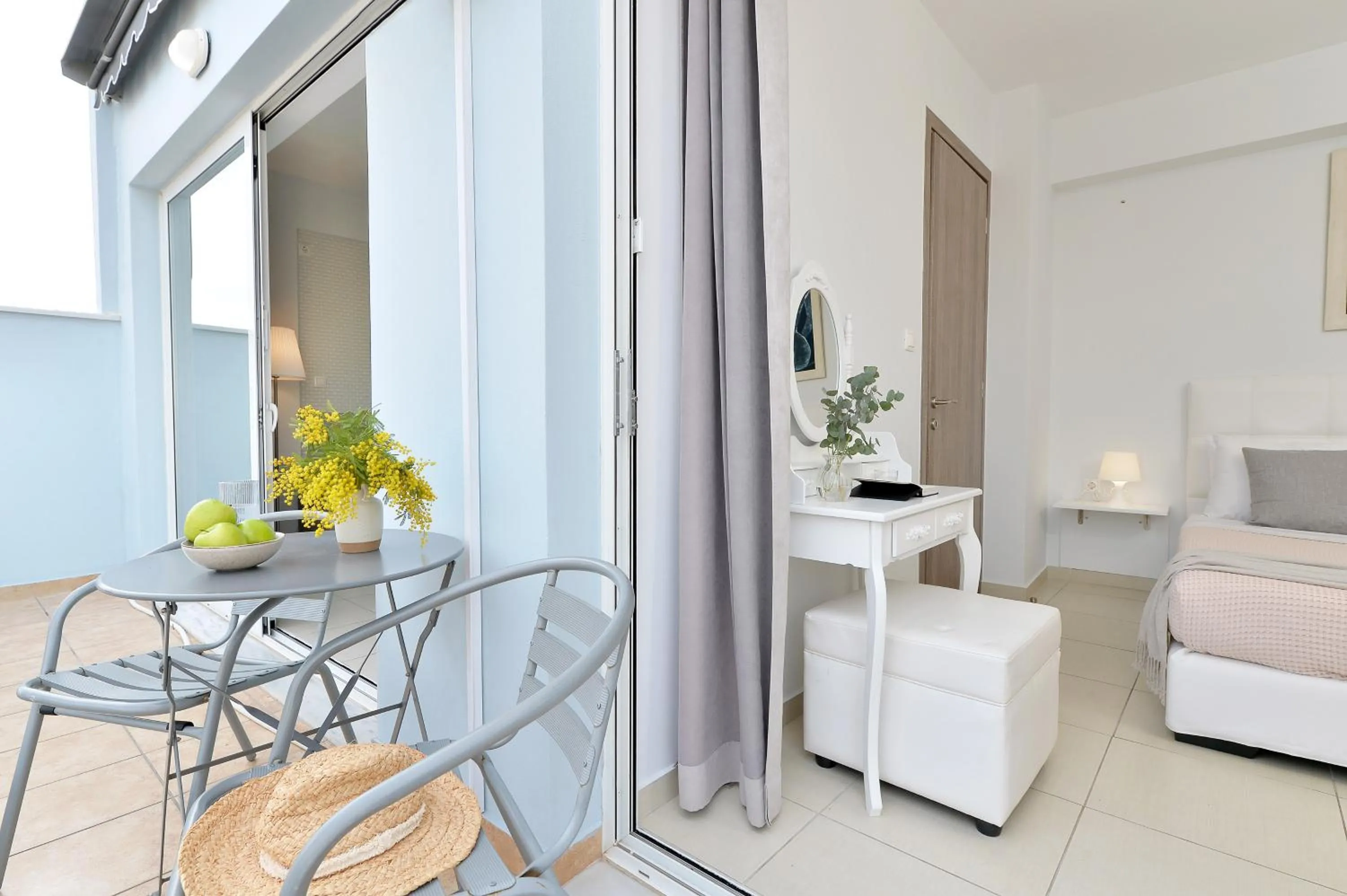 Bed in Alekos Apartments 1 - Νetflix & Comfort