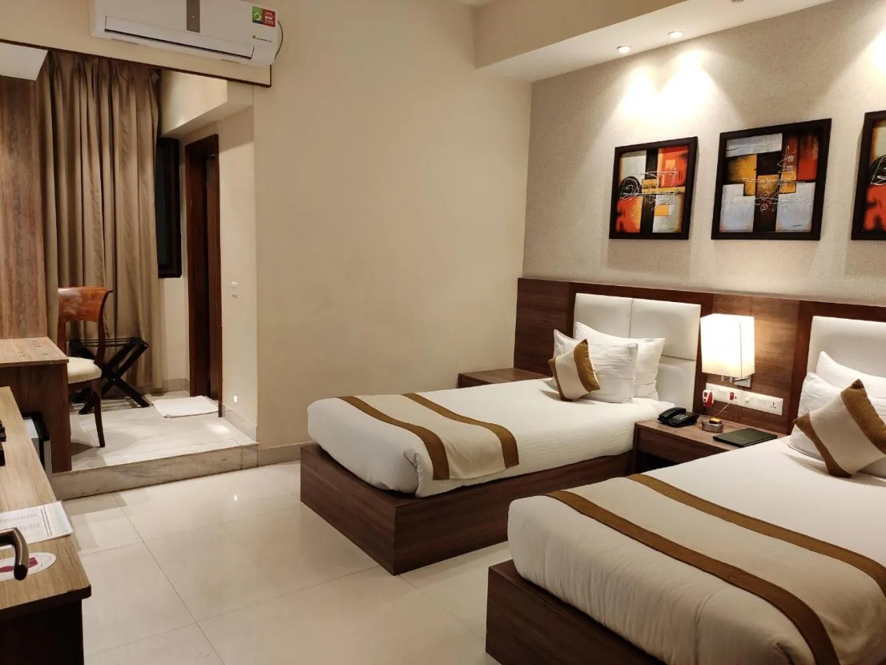 Bed in Sangai Continental (The Boutique Hotel)