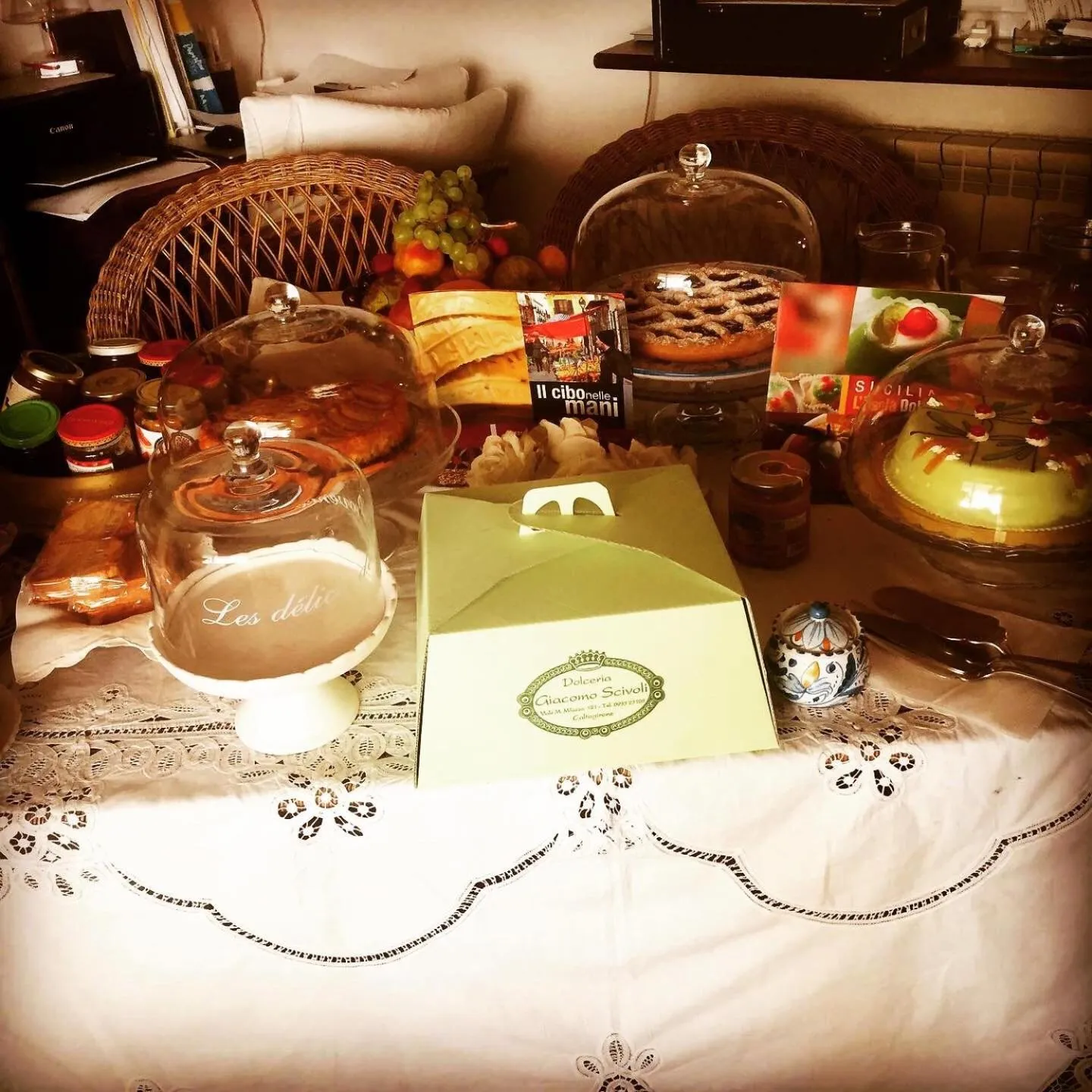 Balcony/Terrace in Casa tipica siciliana patronale home BedandBreakfast TreMetriSoprailCielo Camere con vista, colazione interna in terrazzo panoramico