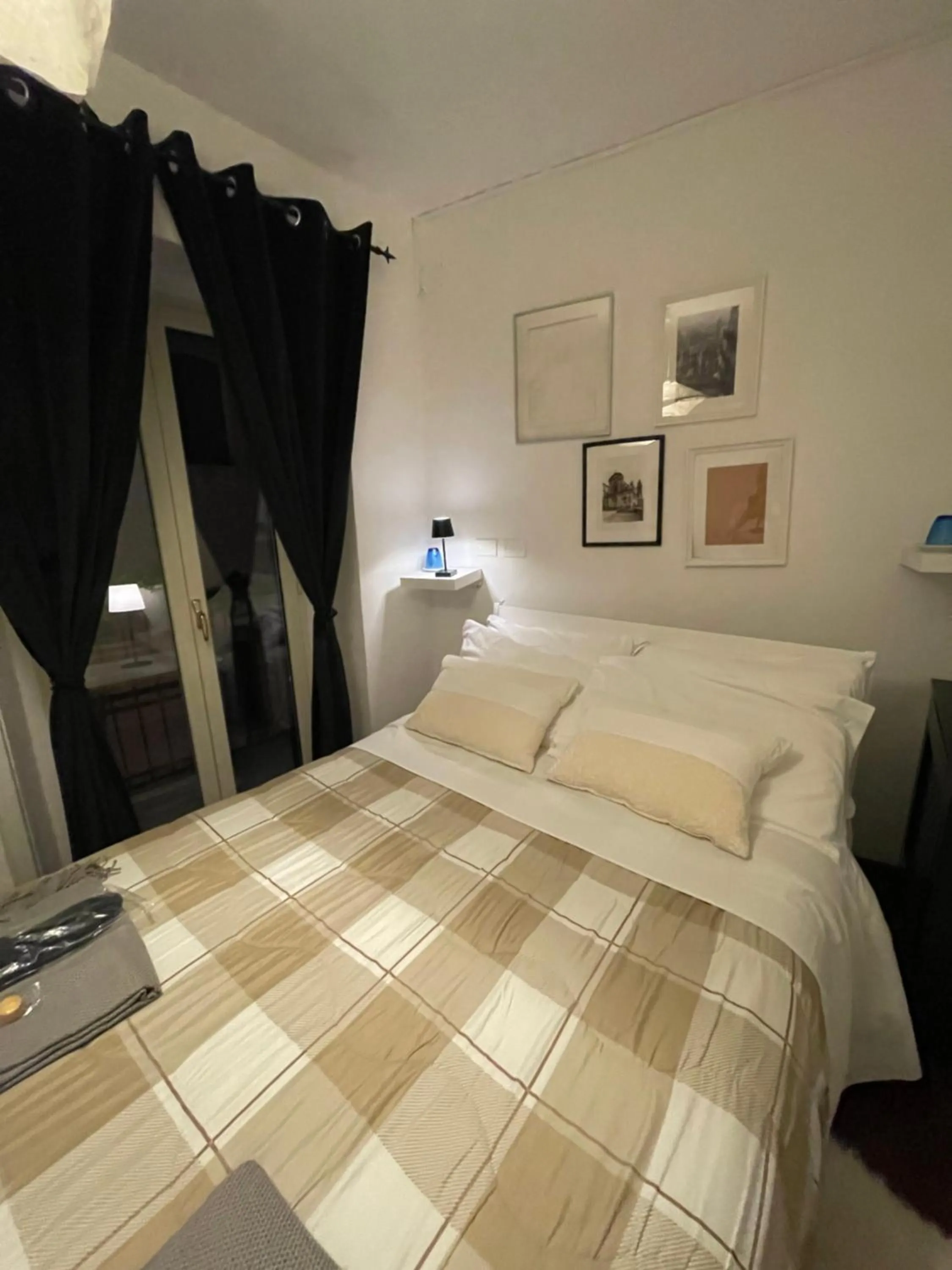 Bed in Casa tipica siciliana patronale home BedandBreakfast TreMetriSoprailCielo Camere con vista, colazione interna in terrazzo panoramico