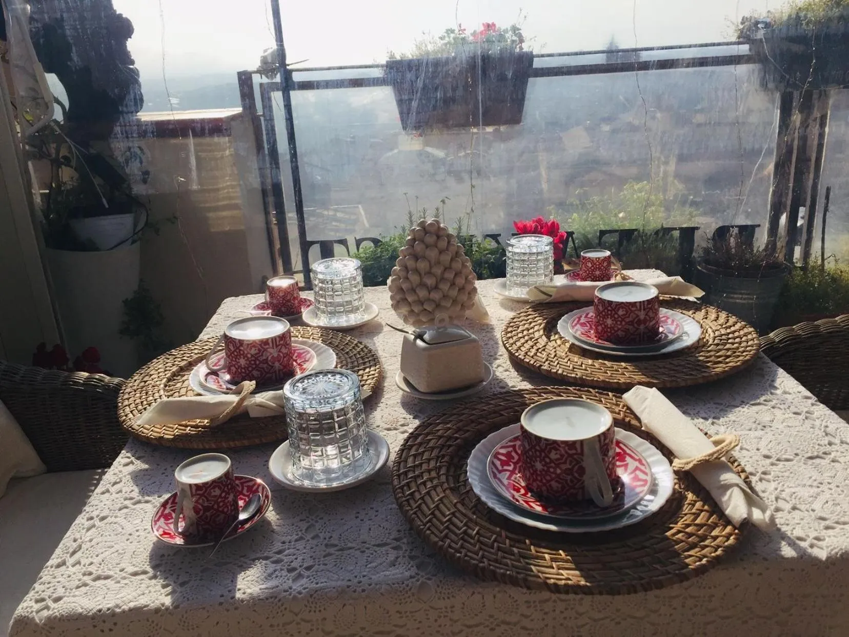 Natural landscape in Casa tipica siciliana patronale home BedandBreakfast TreMetriSoprailCielo Camere con vista, colazione interna in terrazzo panoramico